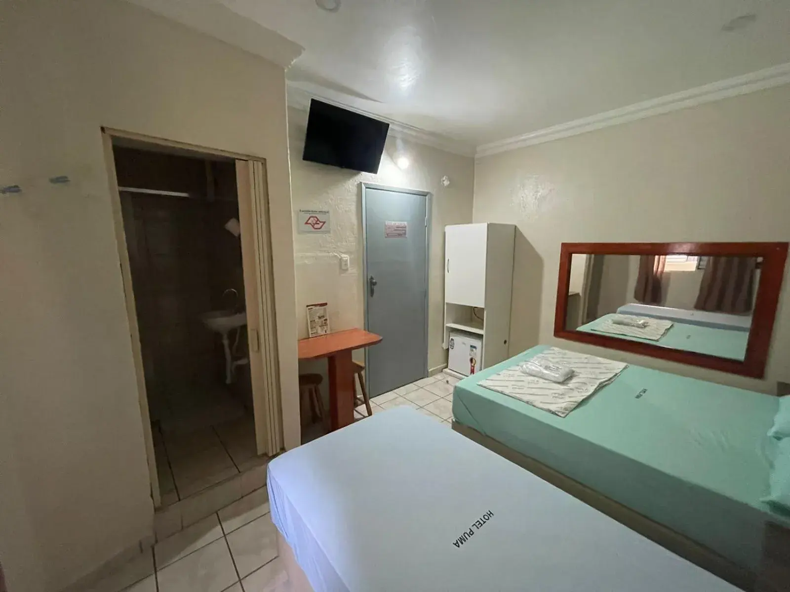 Deluxe Twin Room - single occupancy in Hotel Puma Deluxe Twin Room - single occupancy in Hotel Puma