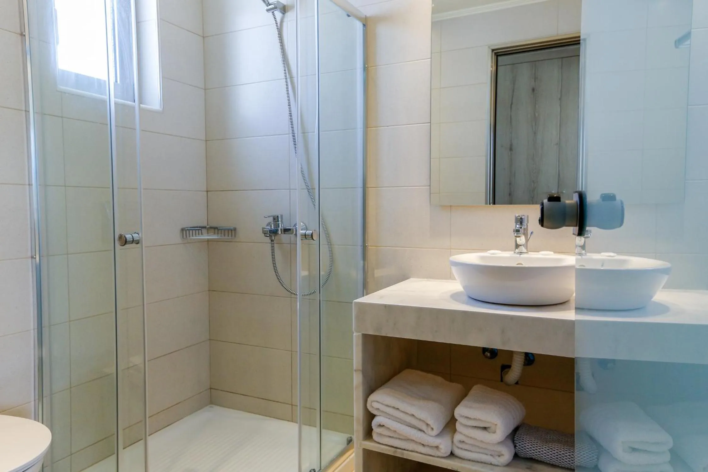 Shower in Rodos Star Hotel