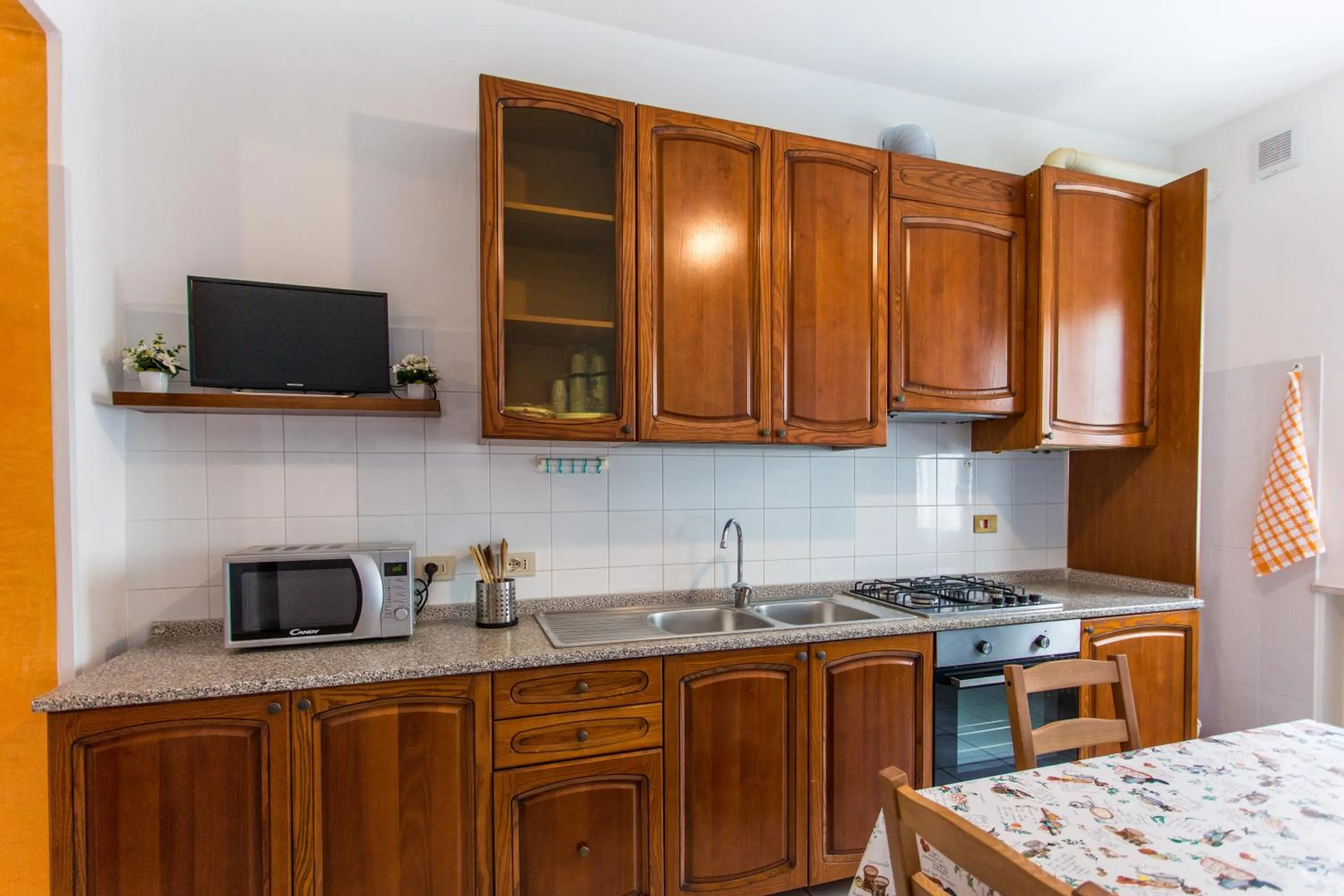 Kitchen or kitchenette in Residence Kimba