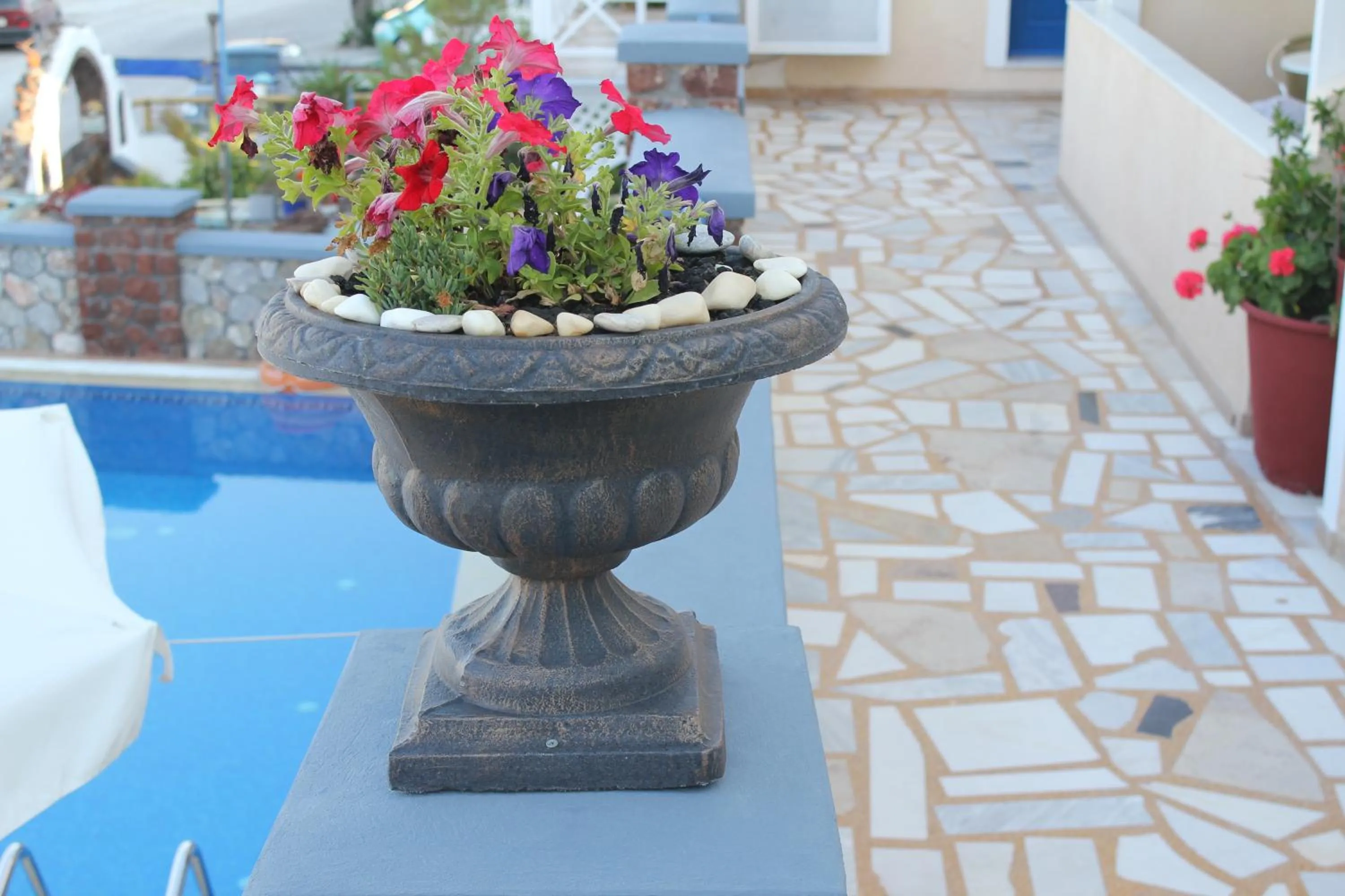 Decorative detail in Hotel Thira