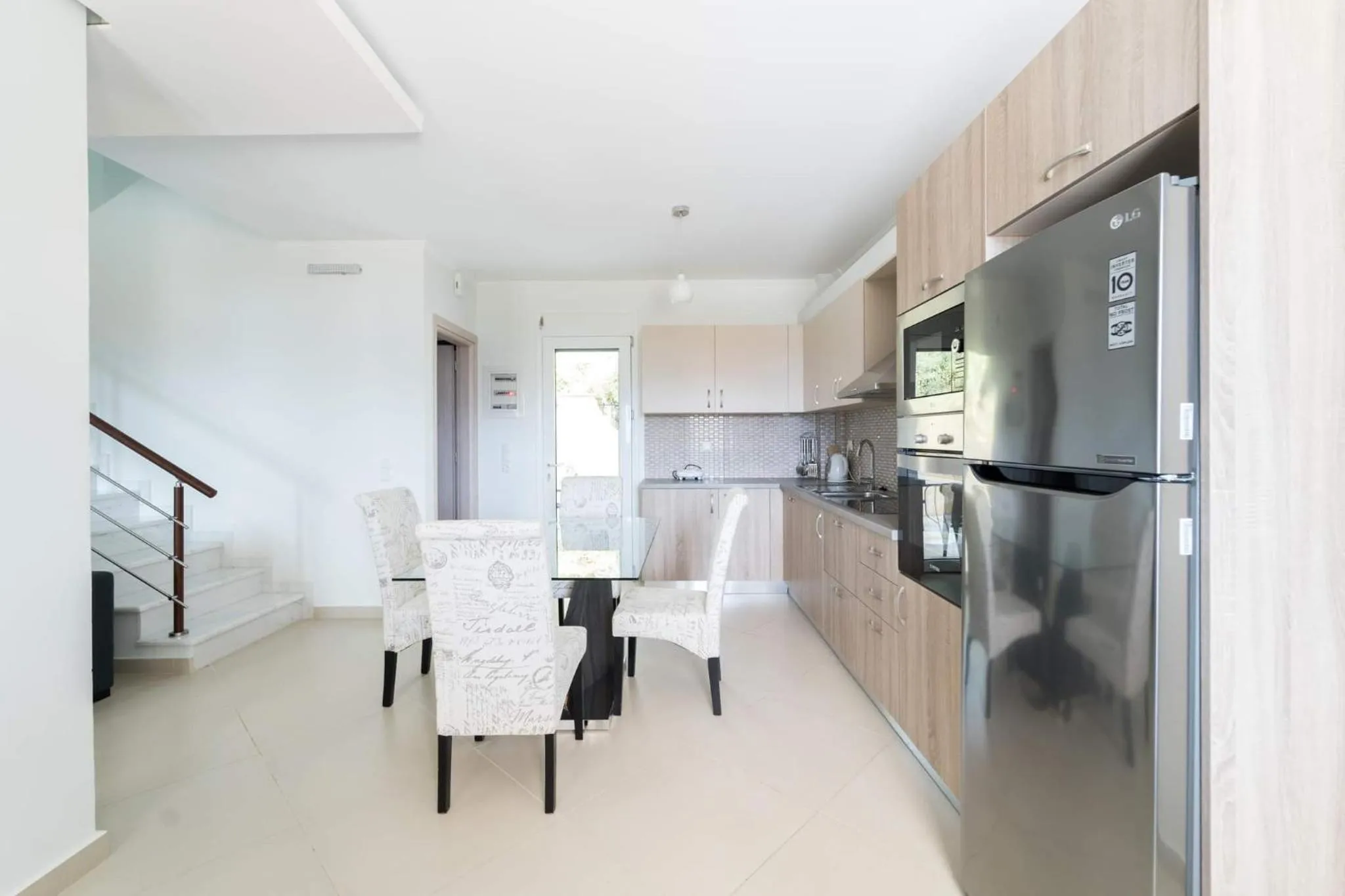 Kitchen or kitchenette in Diwani Luxury Villas