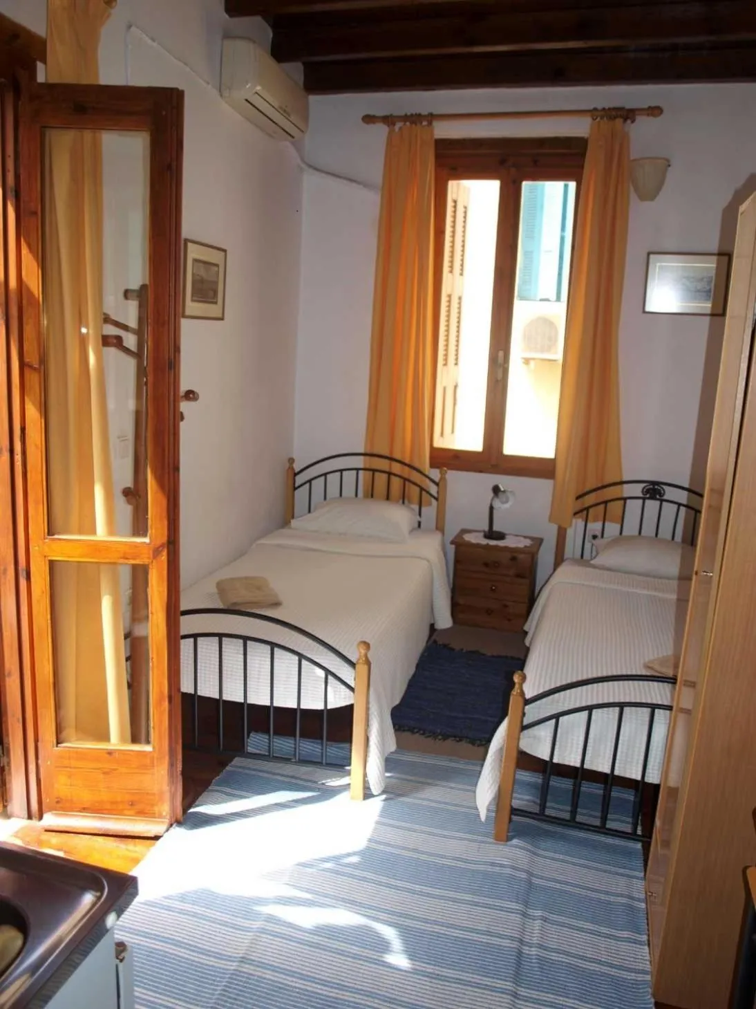 Bed in Hera Studios