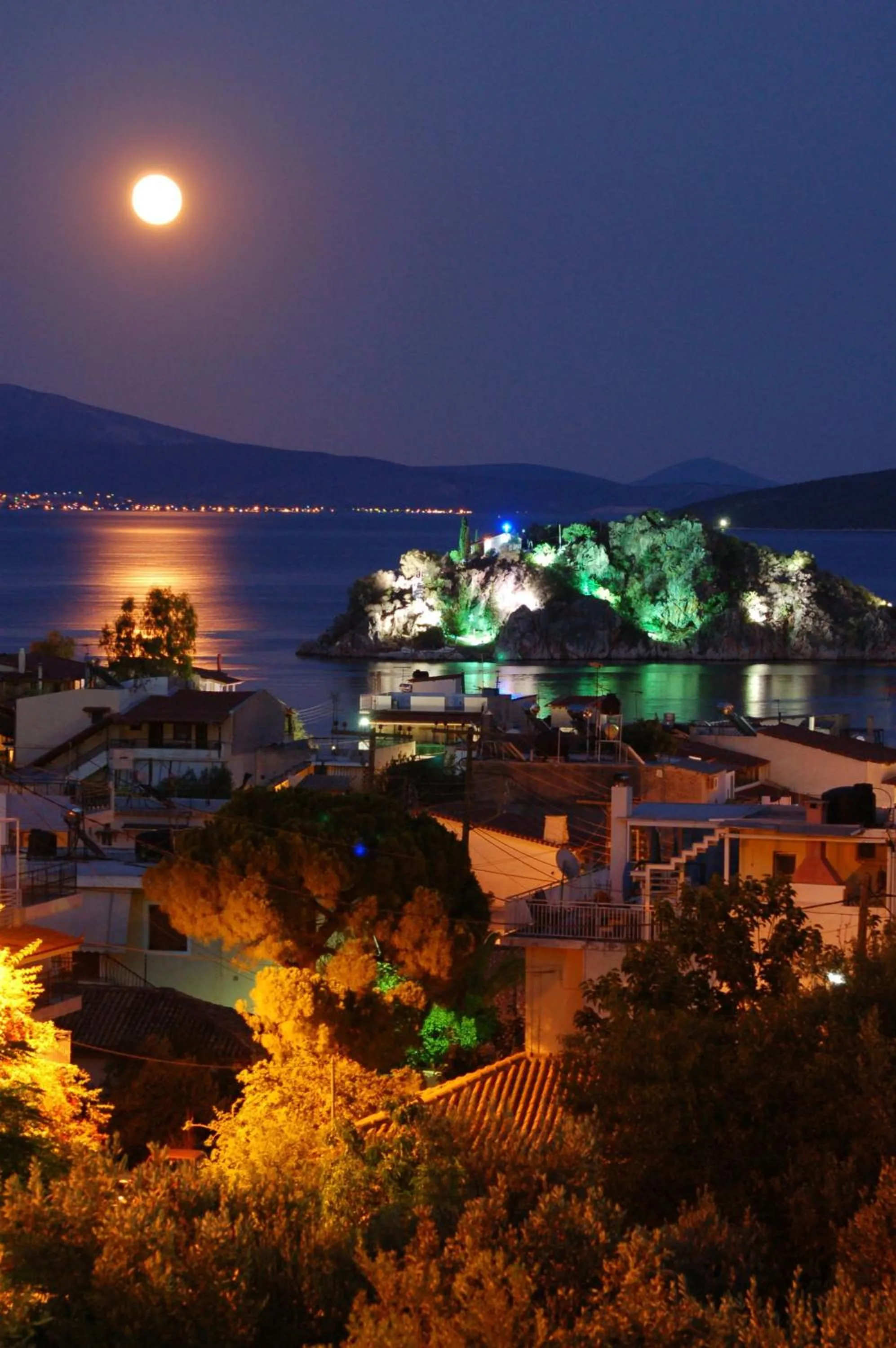 Neighbourhood in Viaros Hotel Apartments