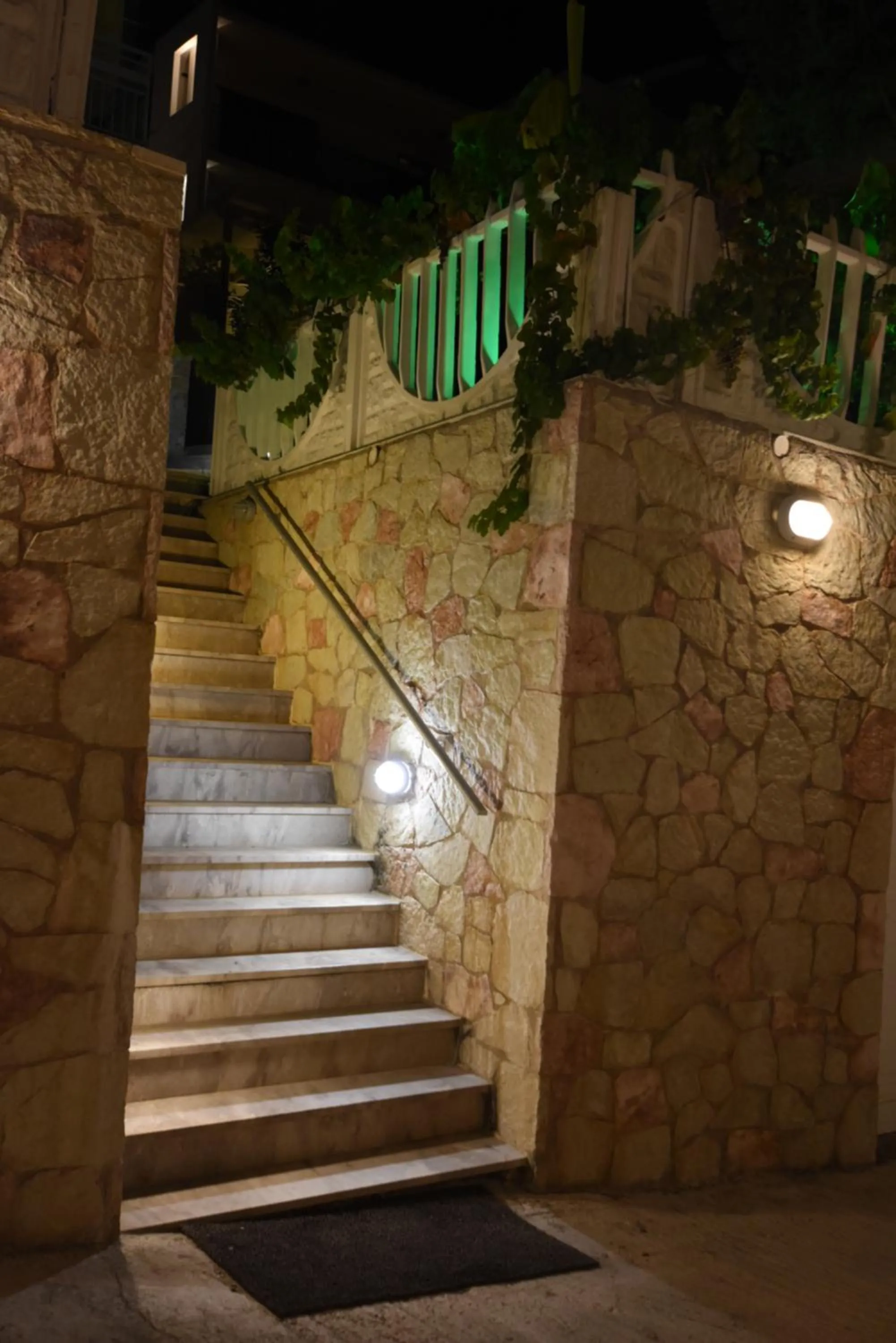 Facade/entrance in Viaros Hotel Apartments