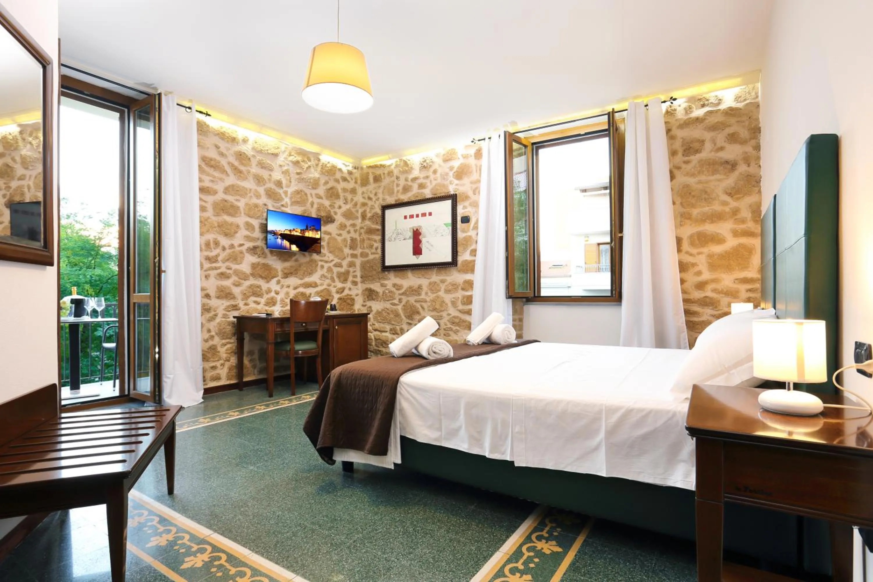 Photo of the whole room, Bed in Bienestar - Maison de Charme