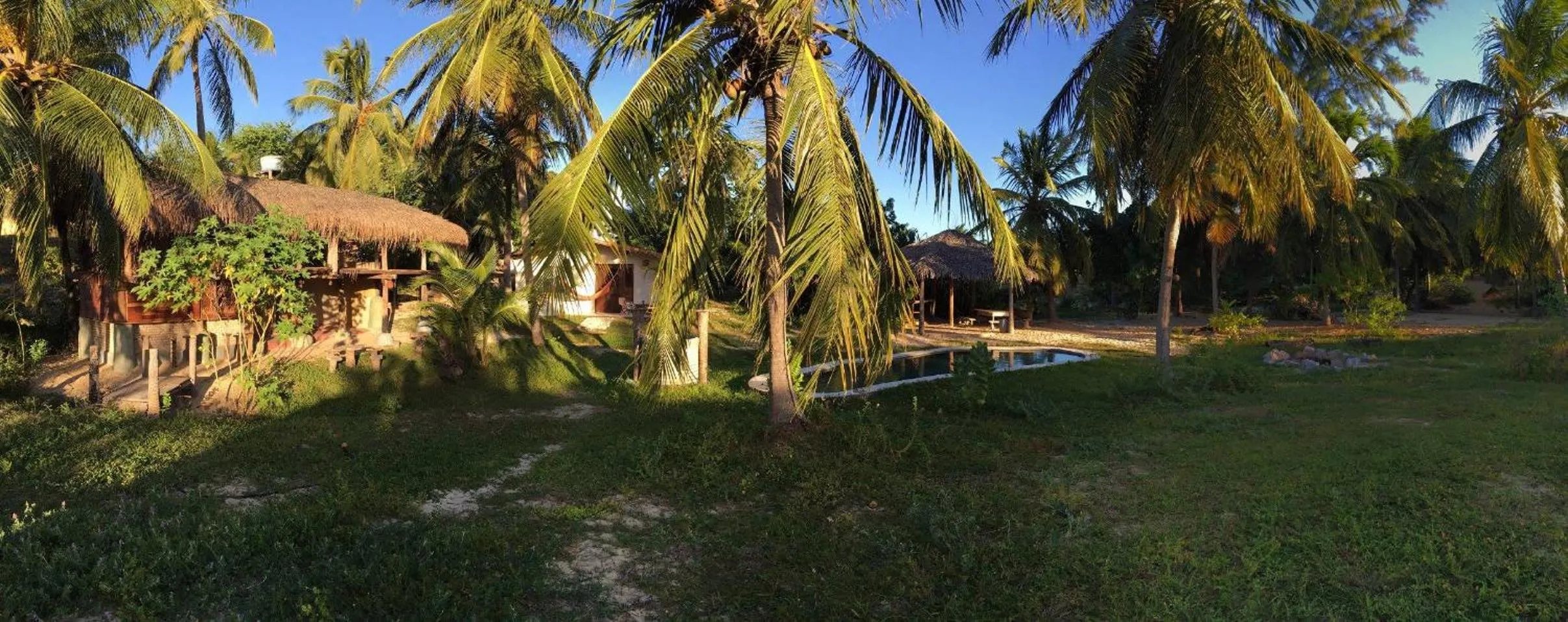 Garden view in Lagoa dos Coqueiros