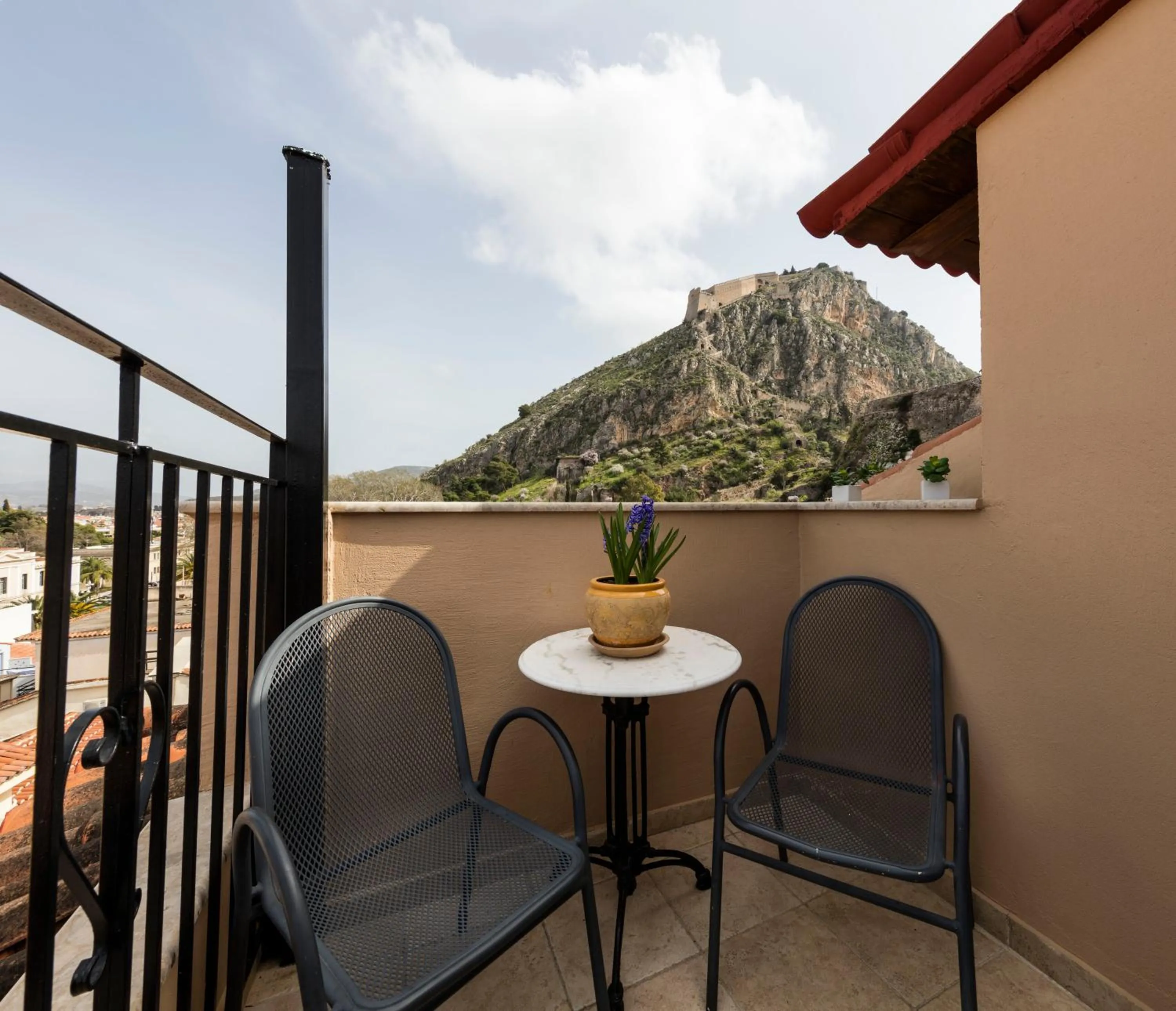 Mountain view in Pension Dafni