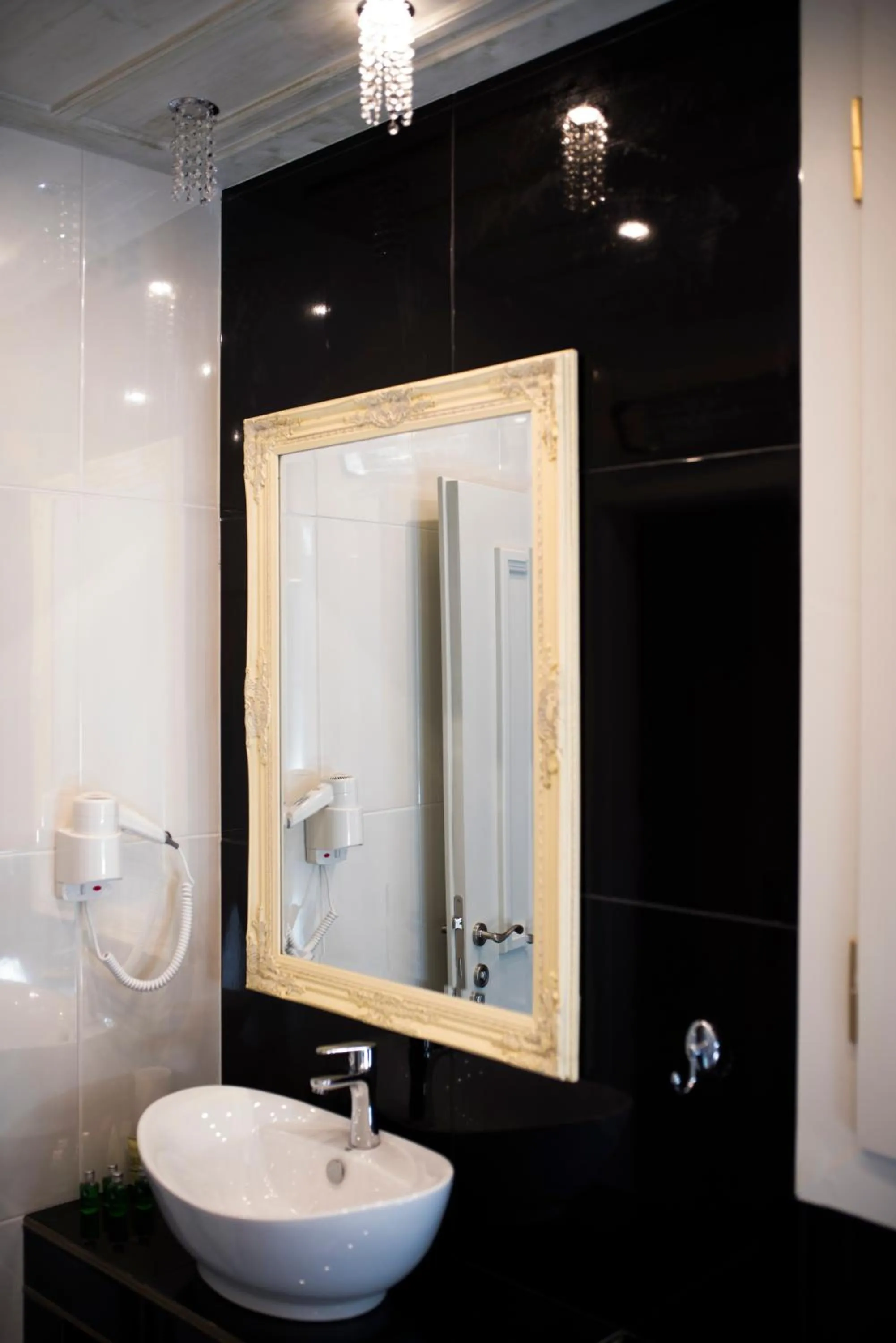 Bathroom in Pension Dafni