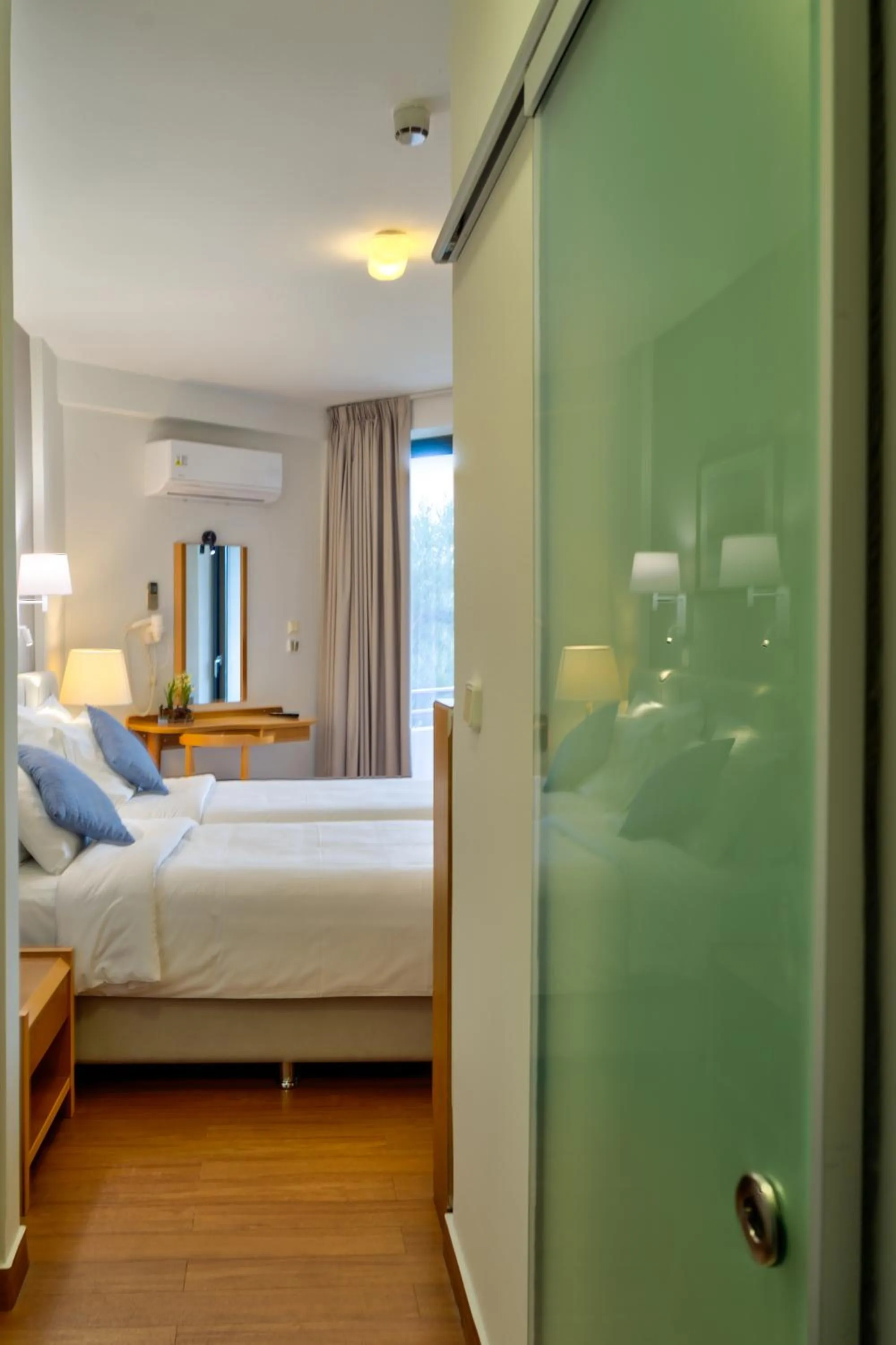 Bedroom, Bed in Poseidon Hotel