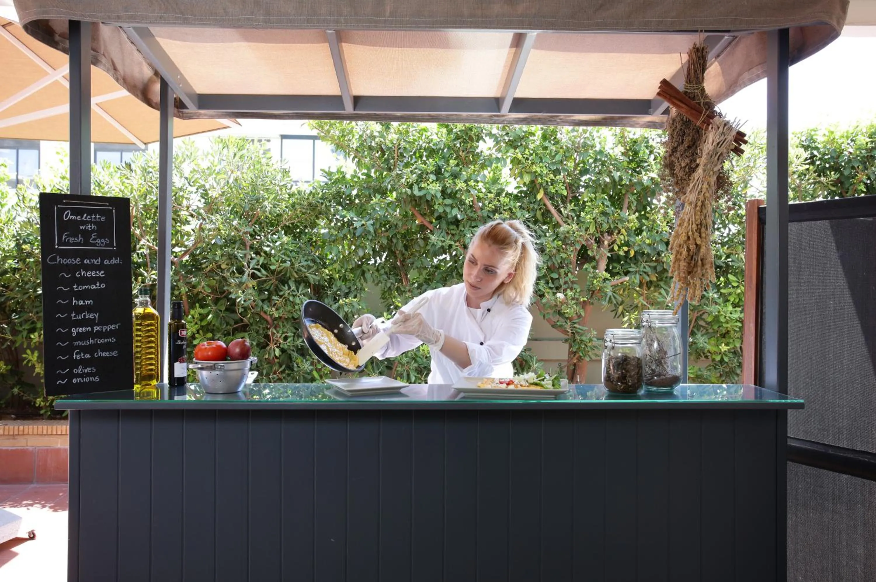 Buffet breakfast in Blazer Suites Hotel