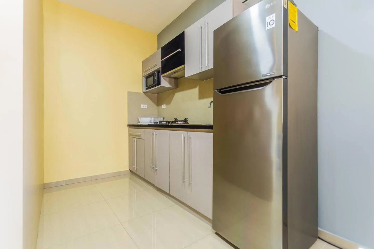 kitchen in Juanedu Suites
