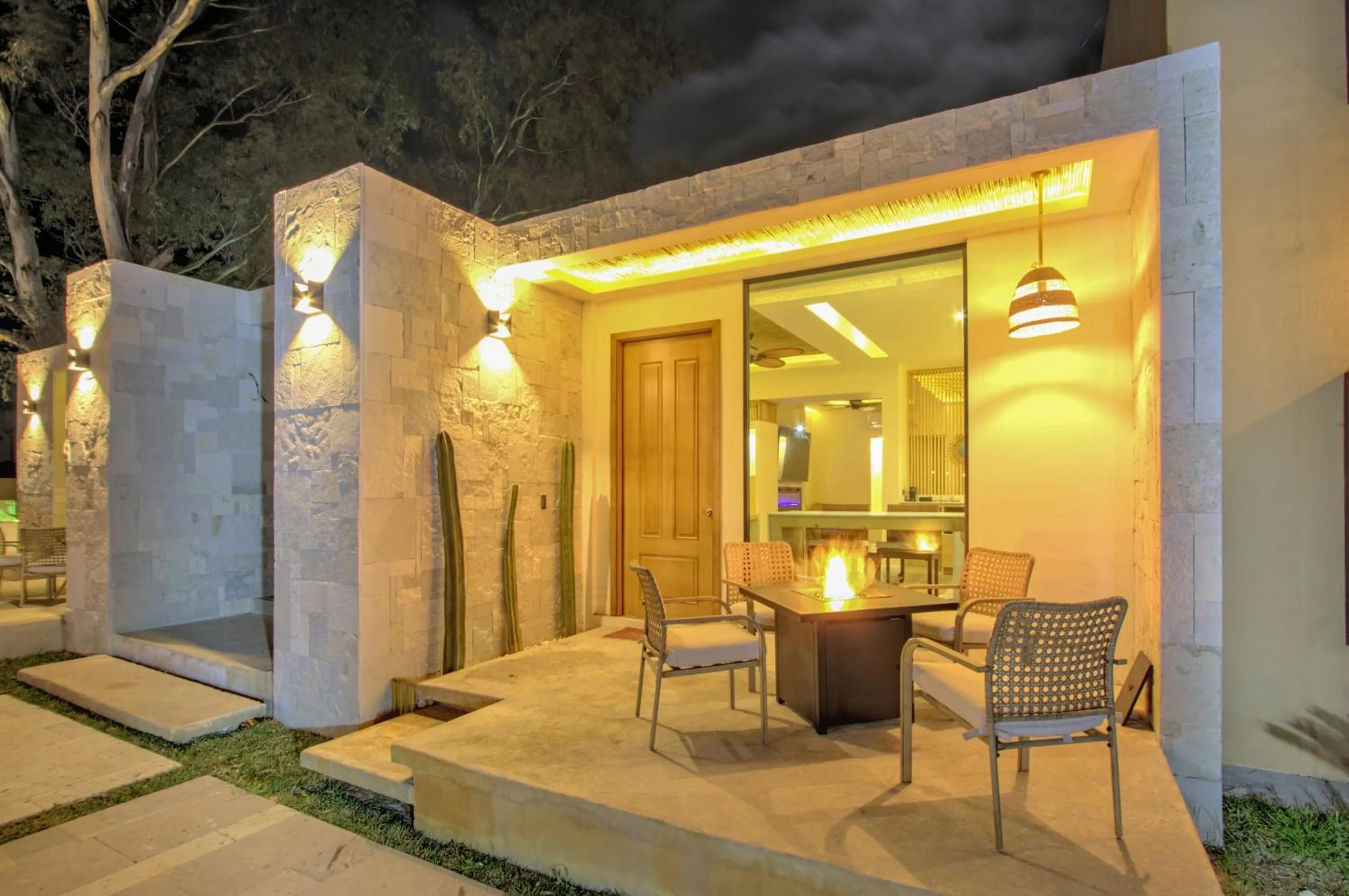 Property building in Bottega Hotel Boutique