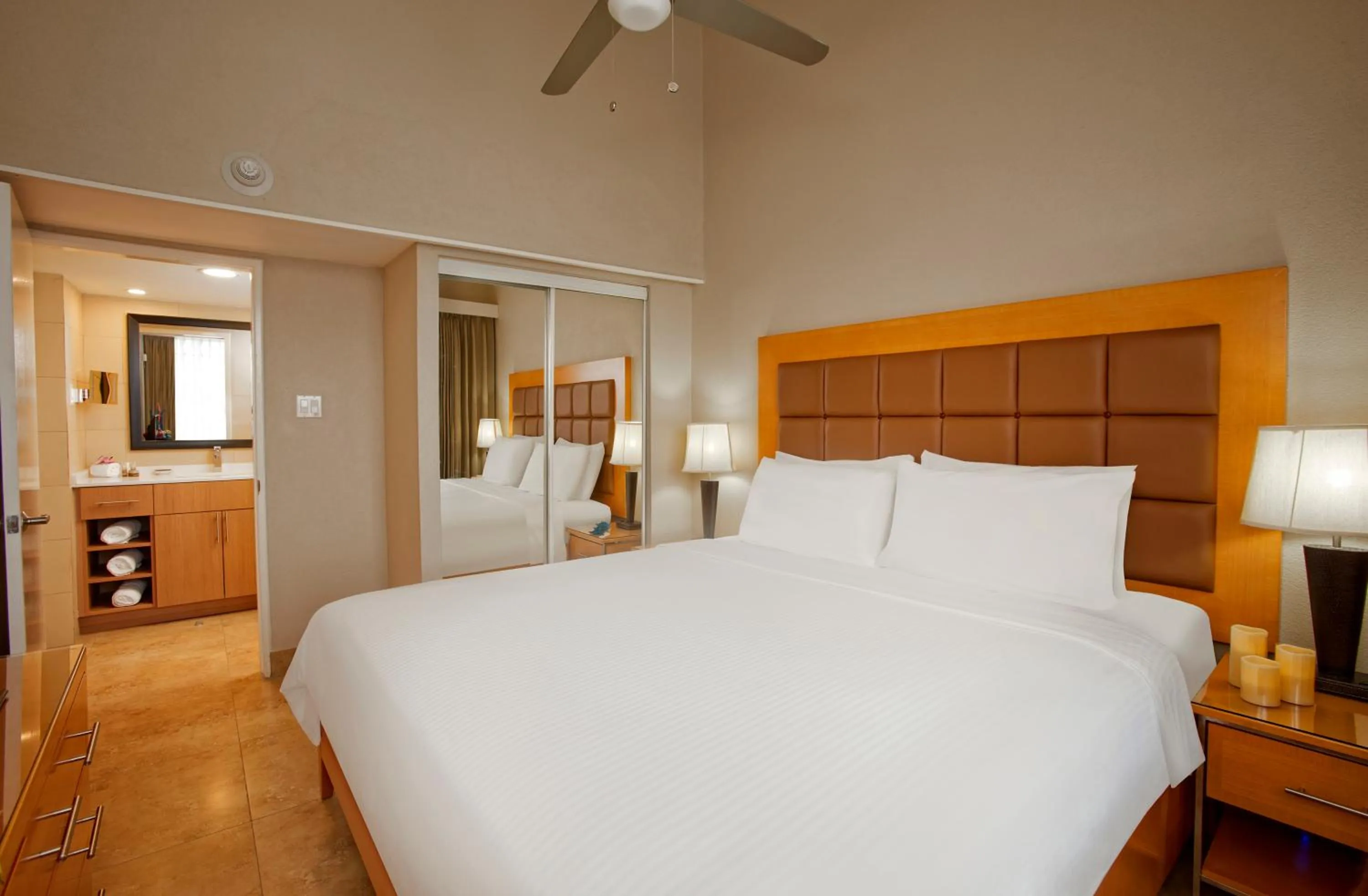 Bed in Divi Southwinds Beach Resort