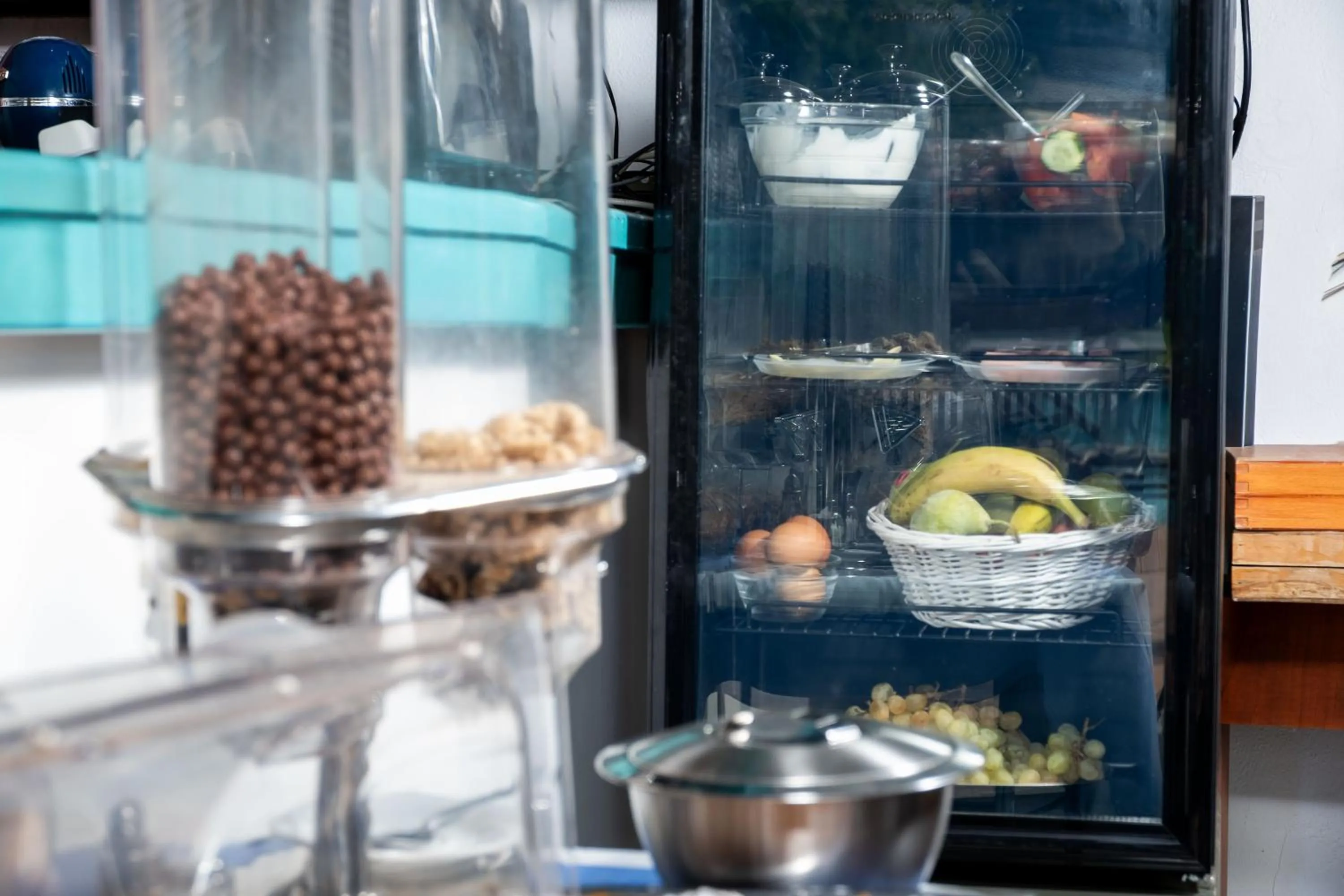 Breakfast in Mirabella Apartments