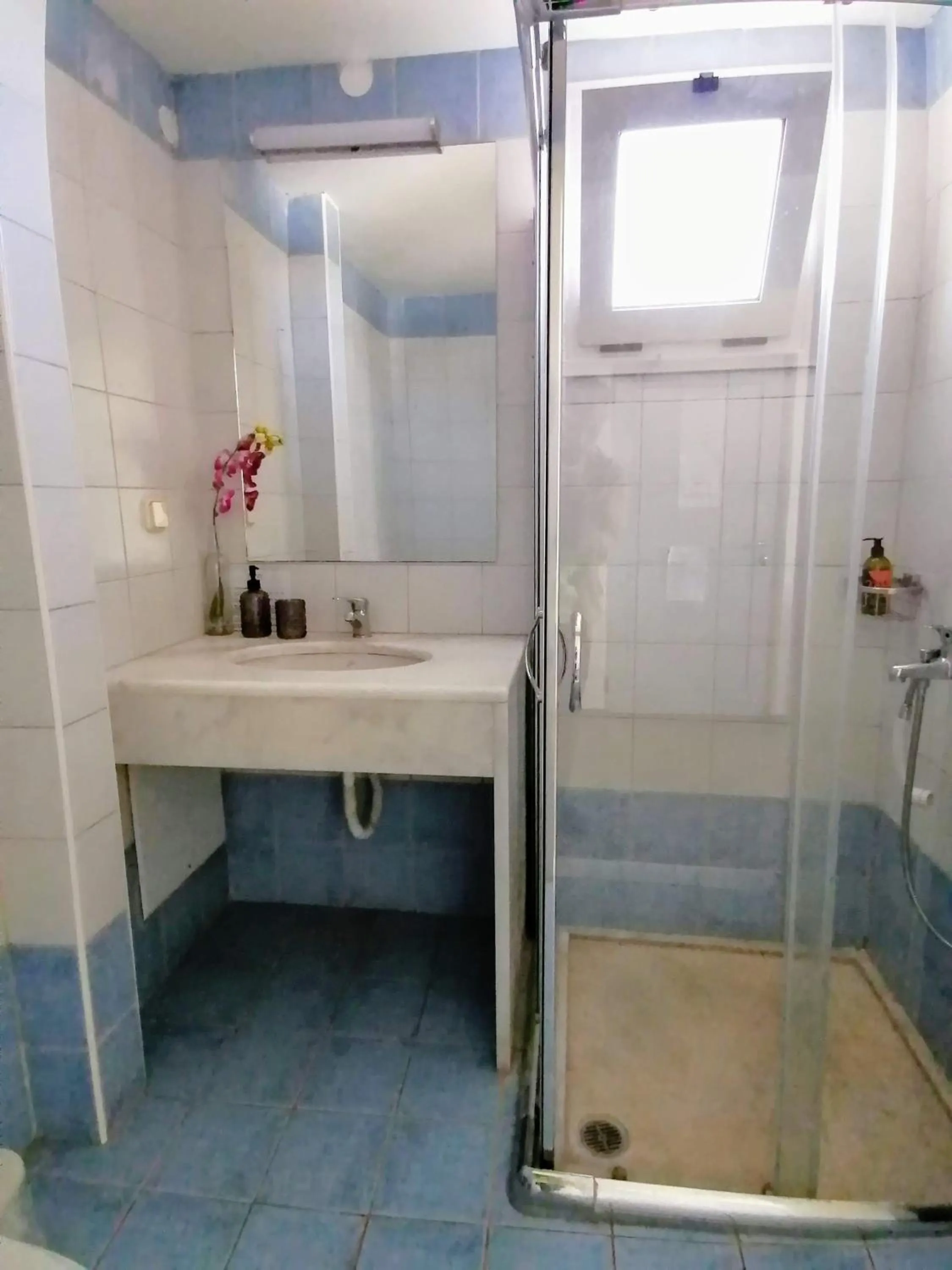 Bathroom in Mirabella Apartments