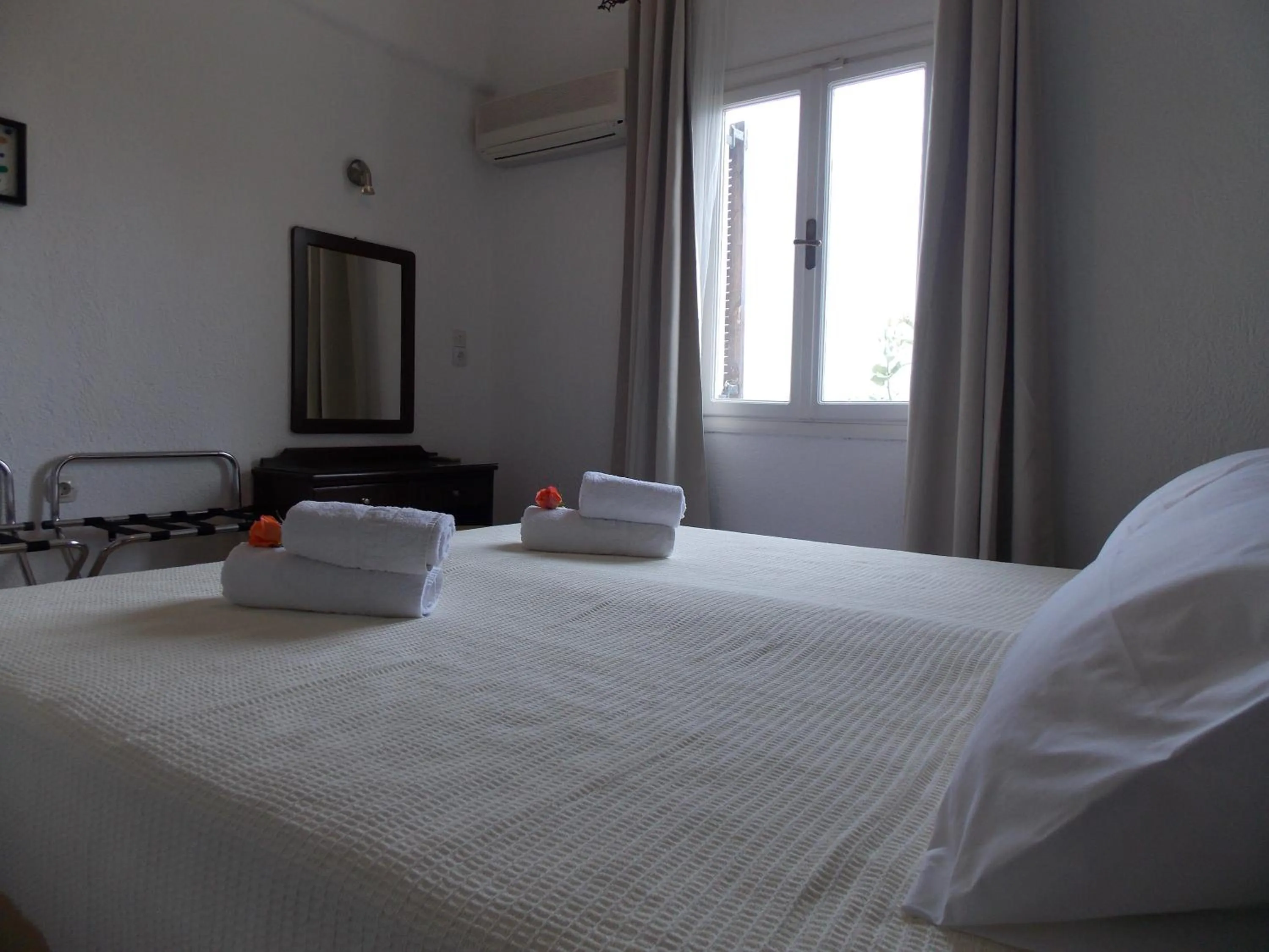 Bed in Mirabella Apartments