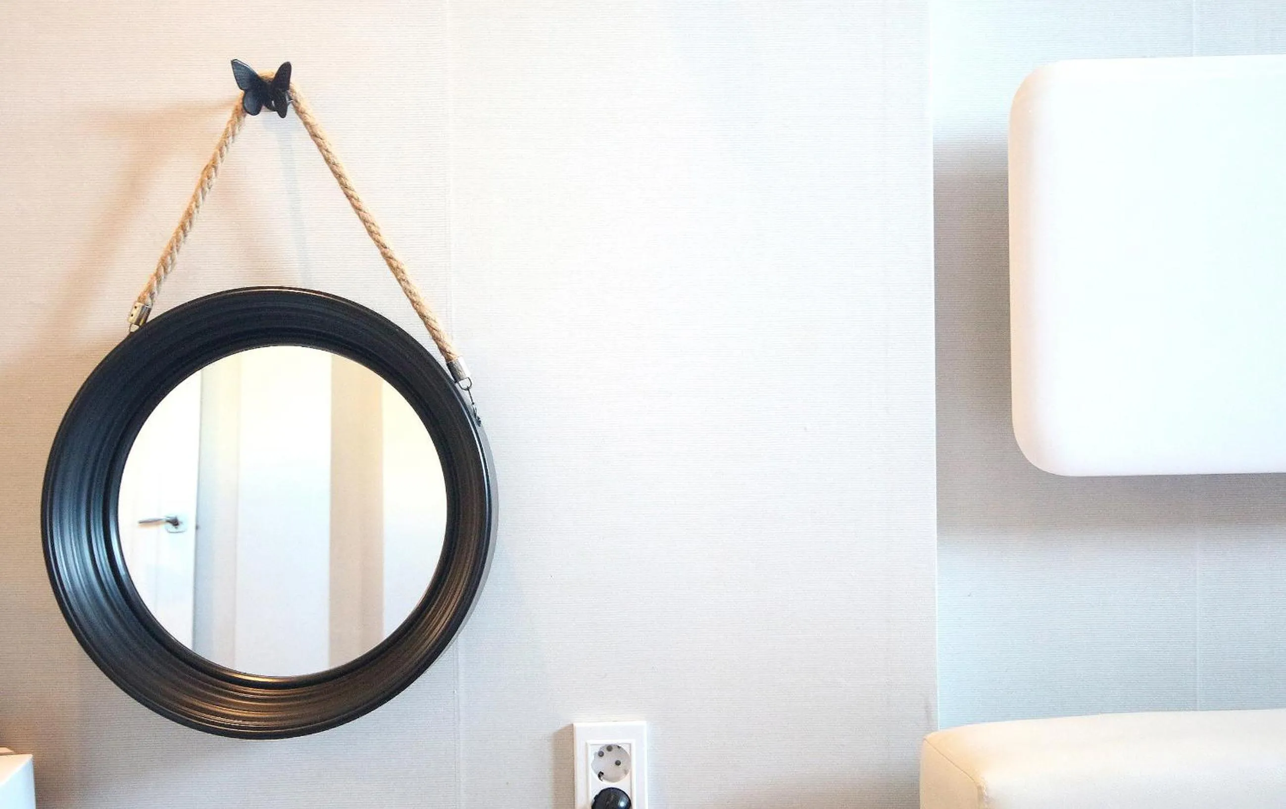 Decorative detail in Daemyung Guesthouse