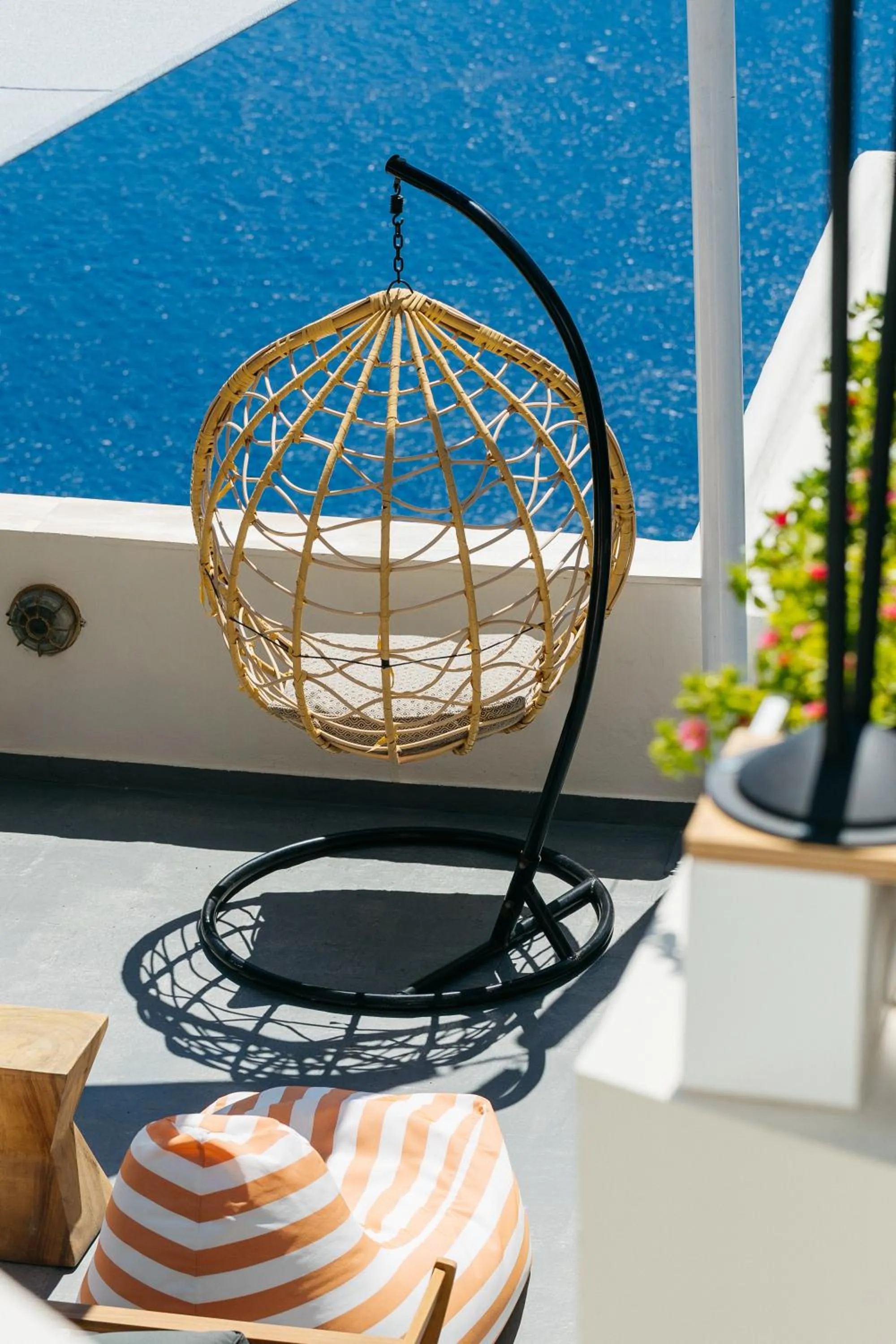 Property building in Kastro Suites