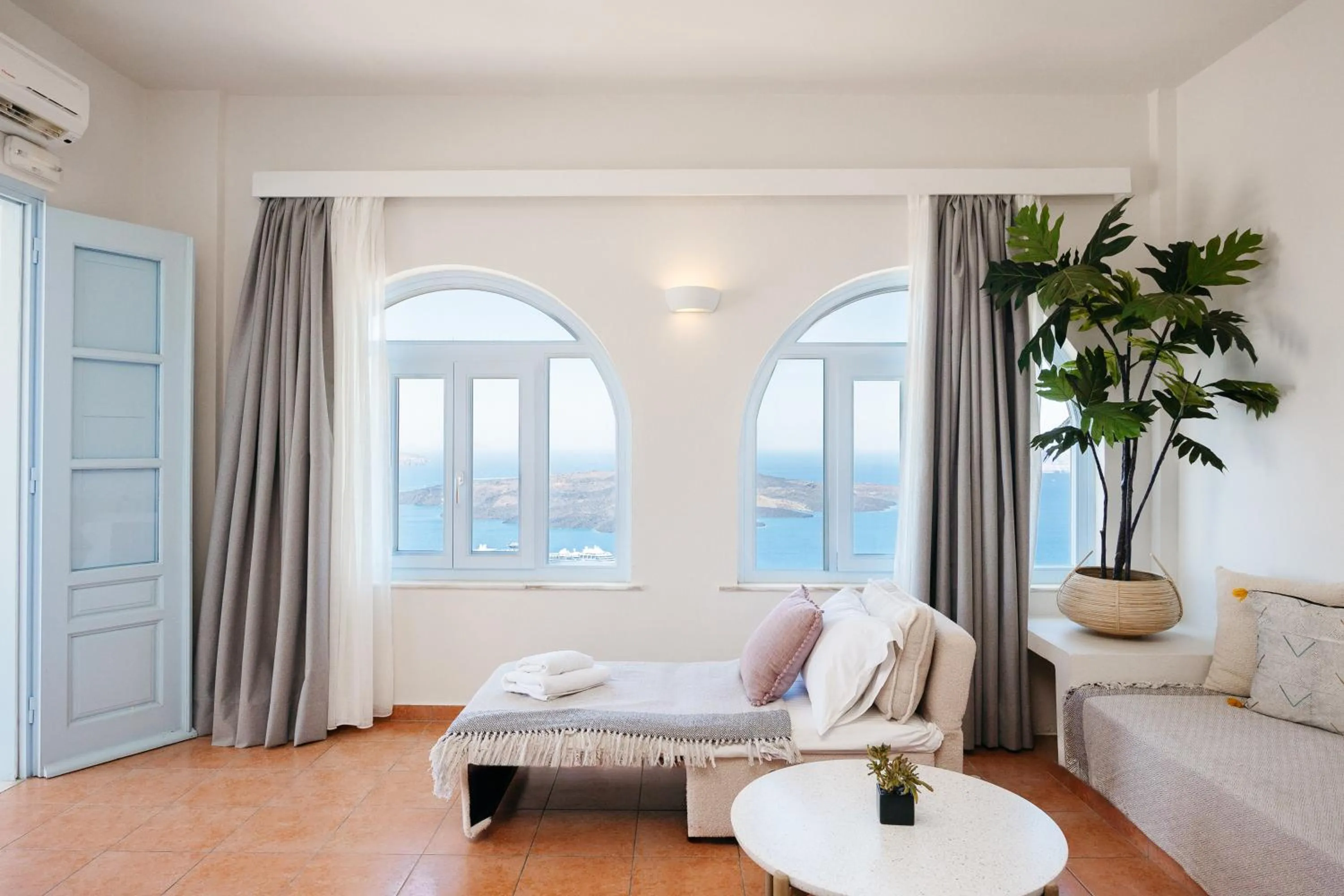 Living room in Kastro Suites