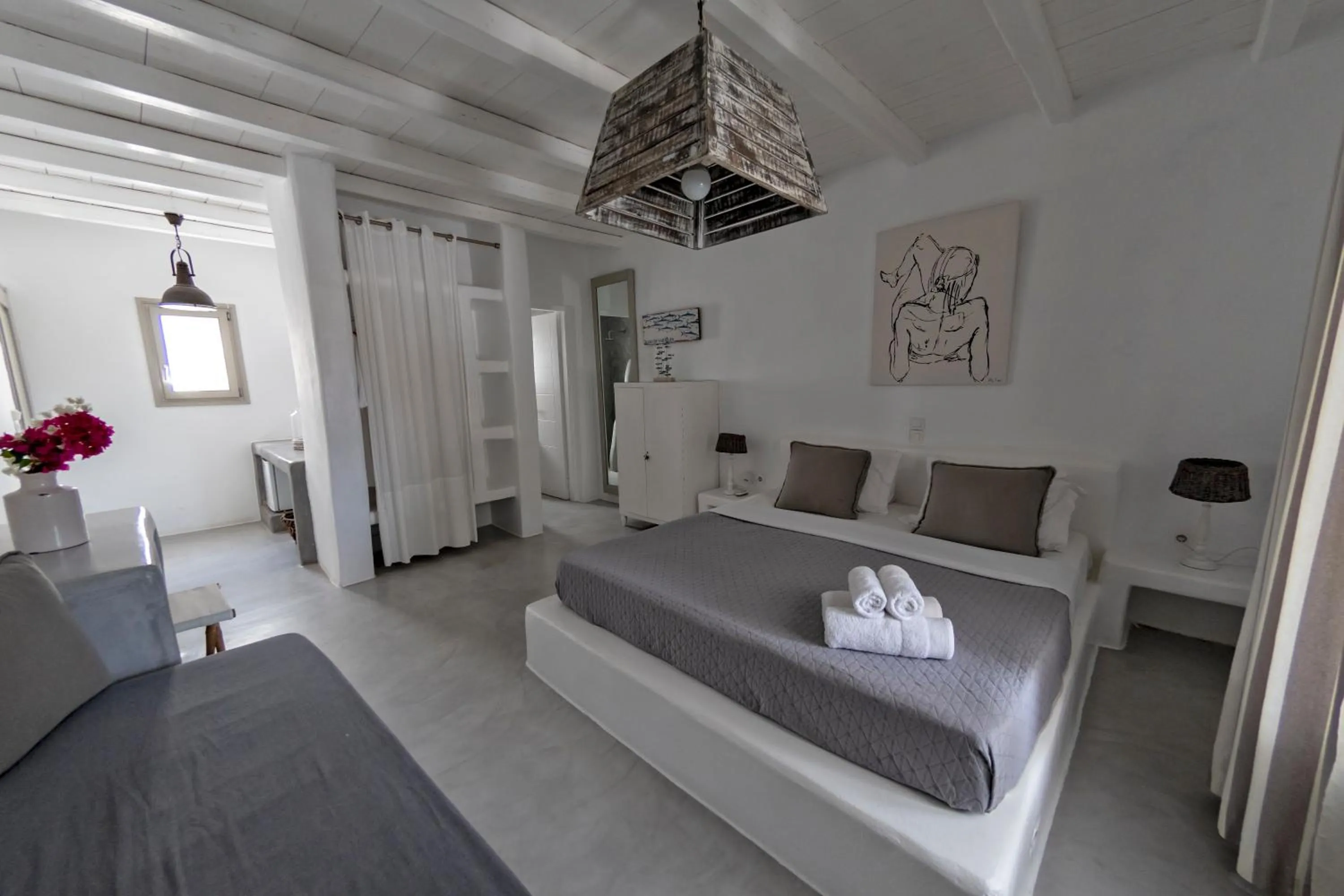 Photo of the whole room, Bed in Anemoi Resort