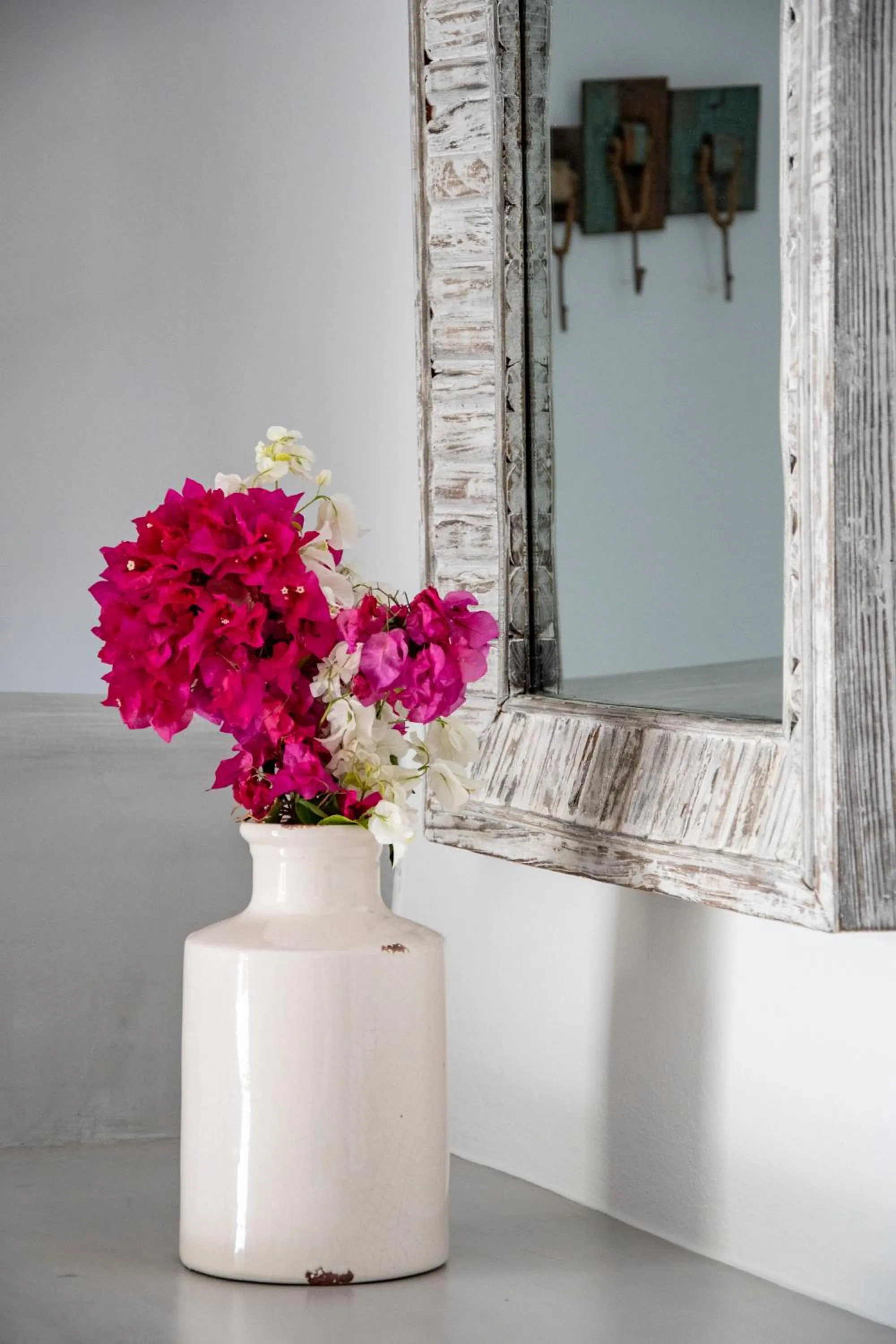 Decorative detail in Anemoi Resort