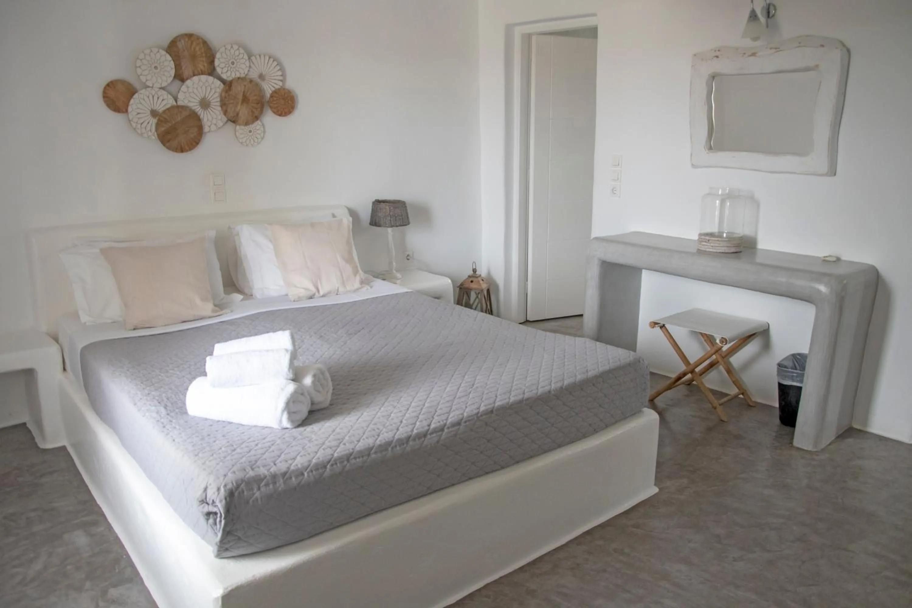 Bedroom, Bed in Anemoi Resort