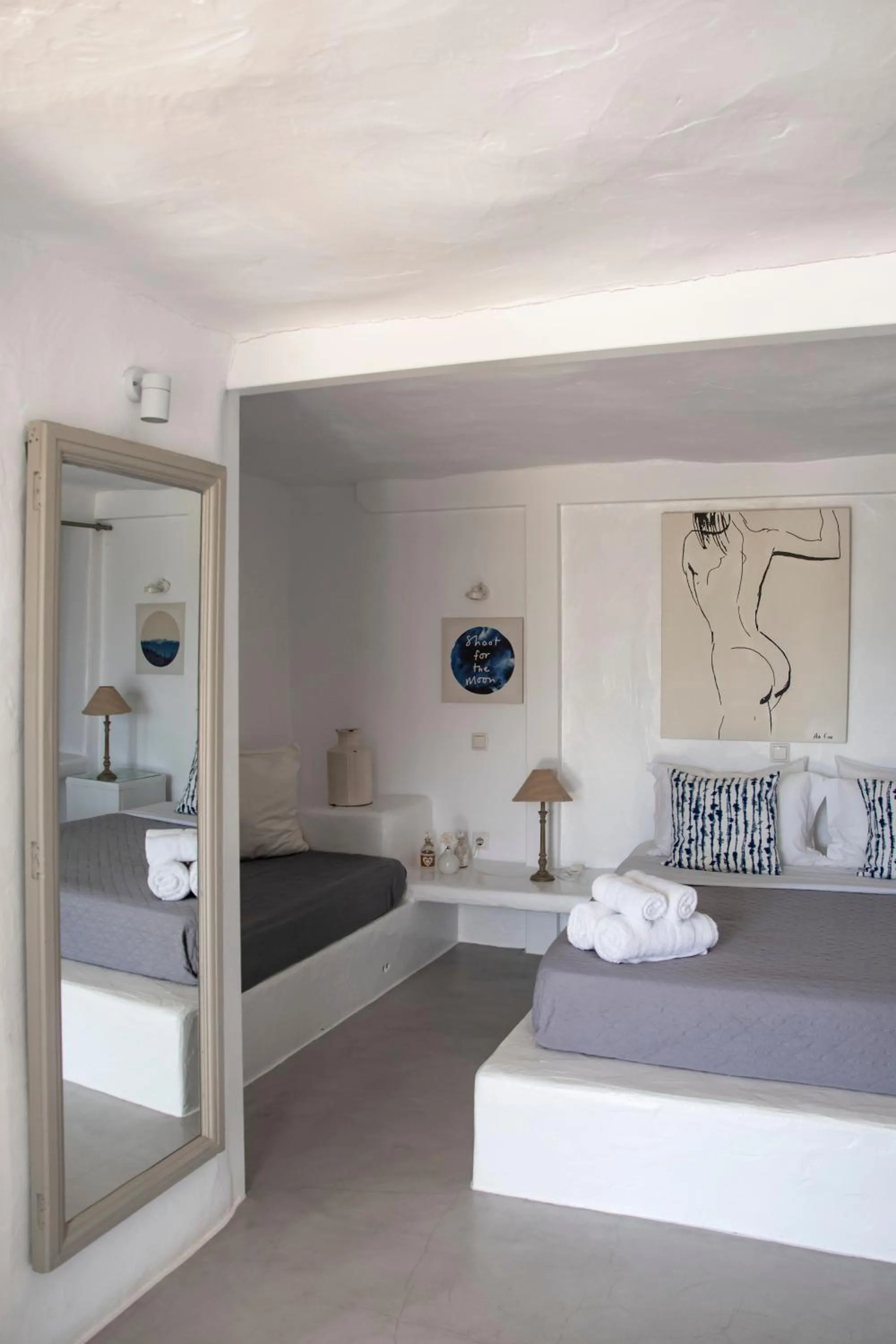 Photo of the whole room, Bed in Anemoi Resort