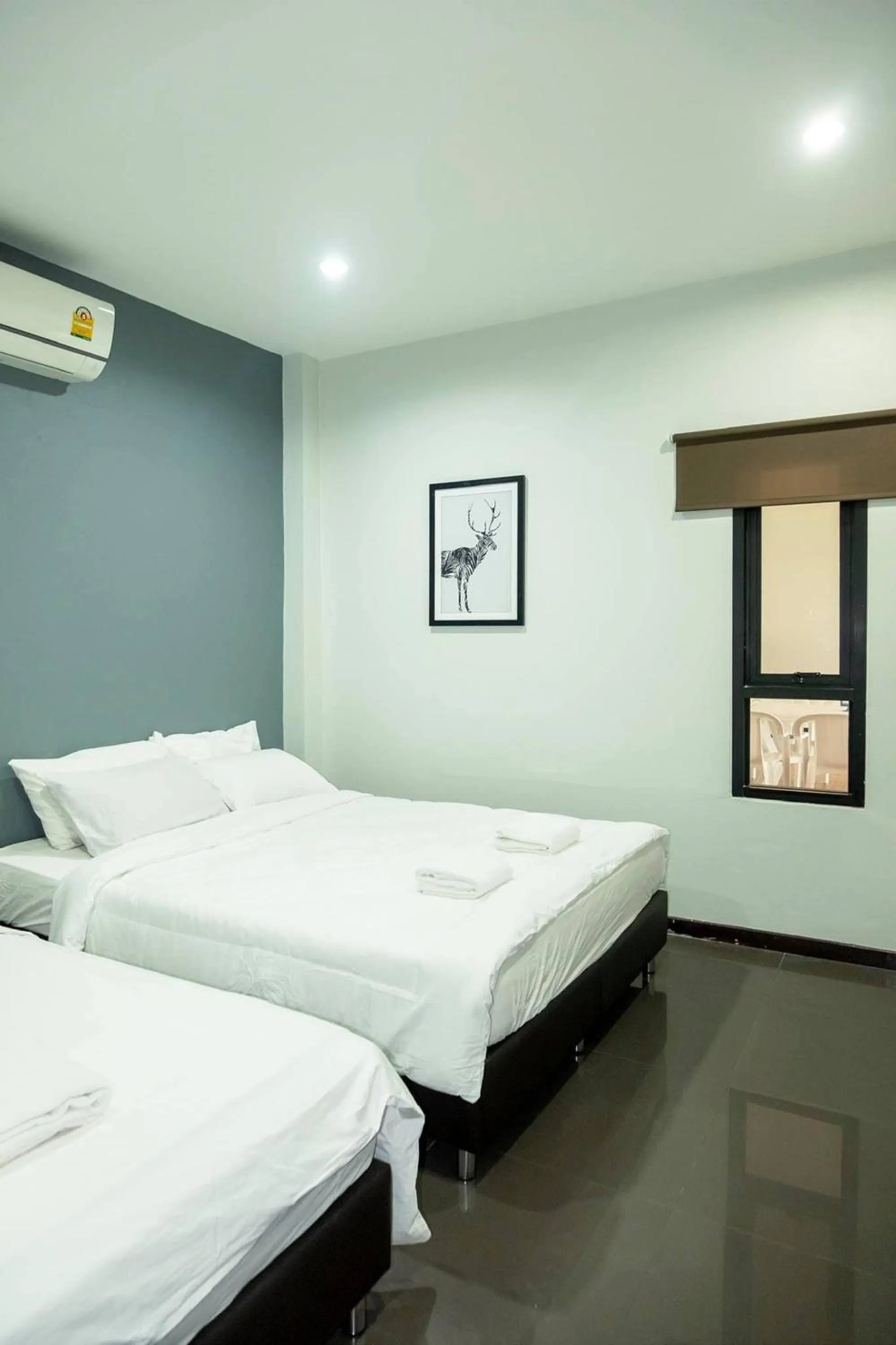 Bed in Maerim Villa&Pool