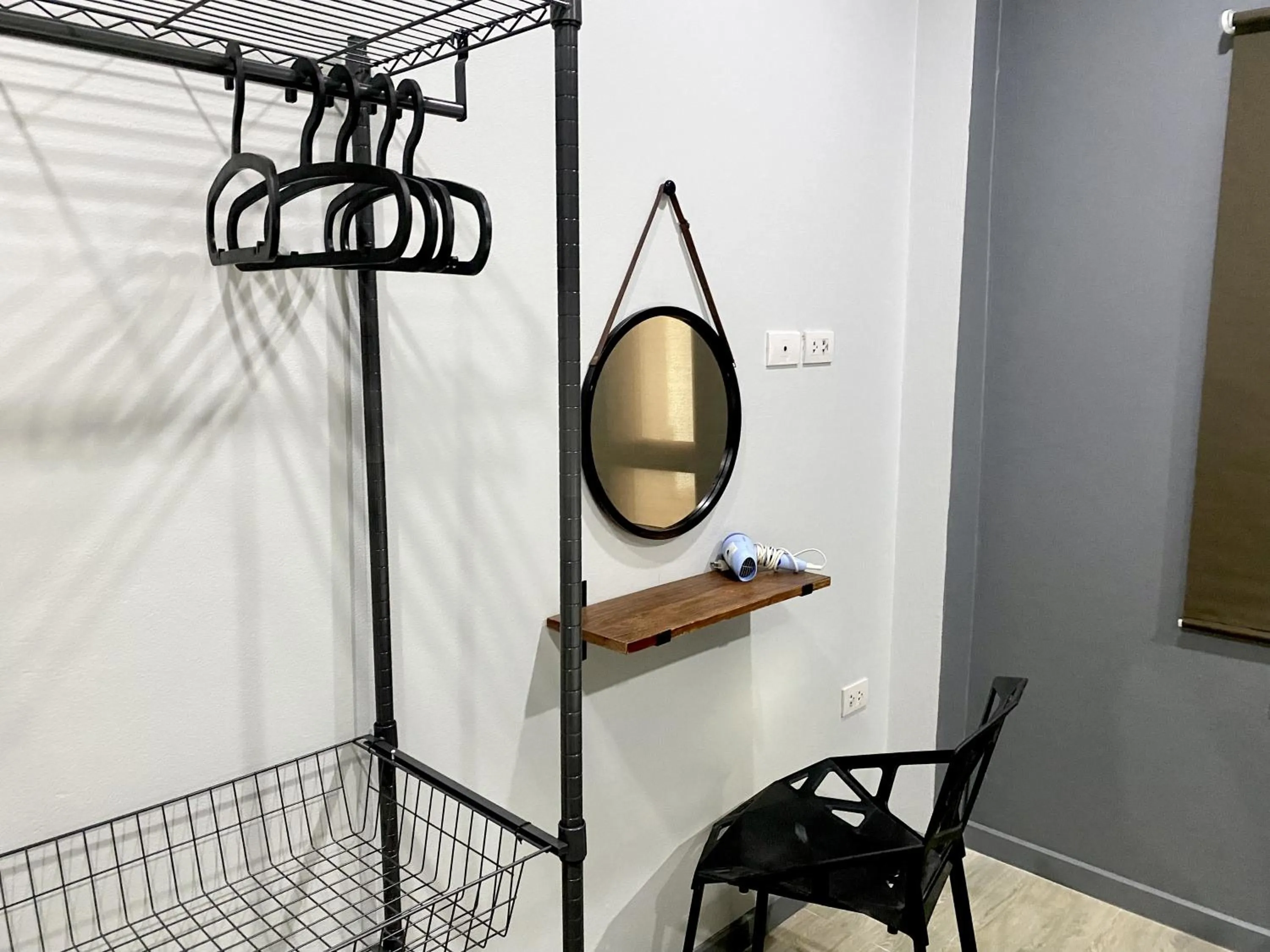 wardrobe in Maerim Villa&Pool