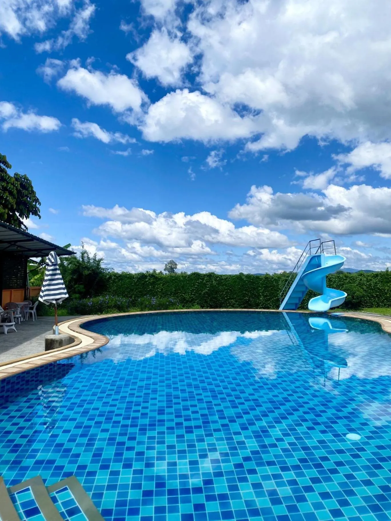 Swimming pool in Maerim Villa&Pool