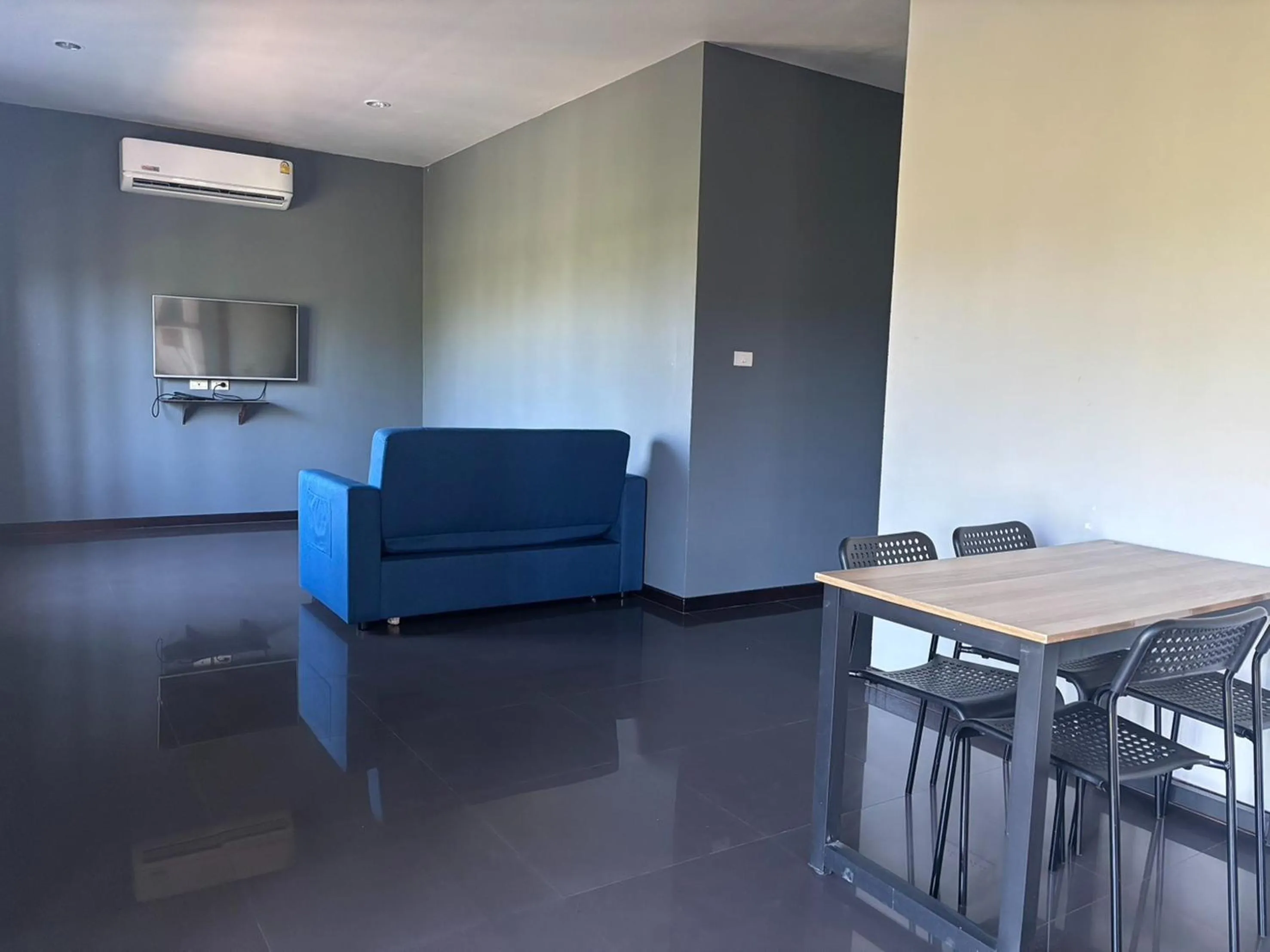 Seating area in Maerim Villa&Pool