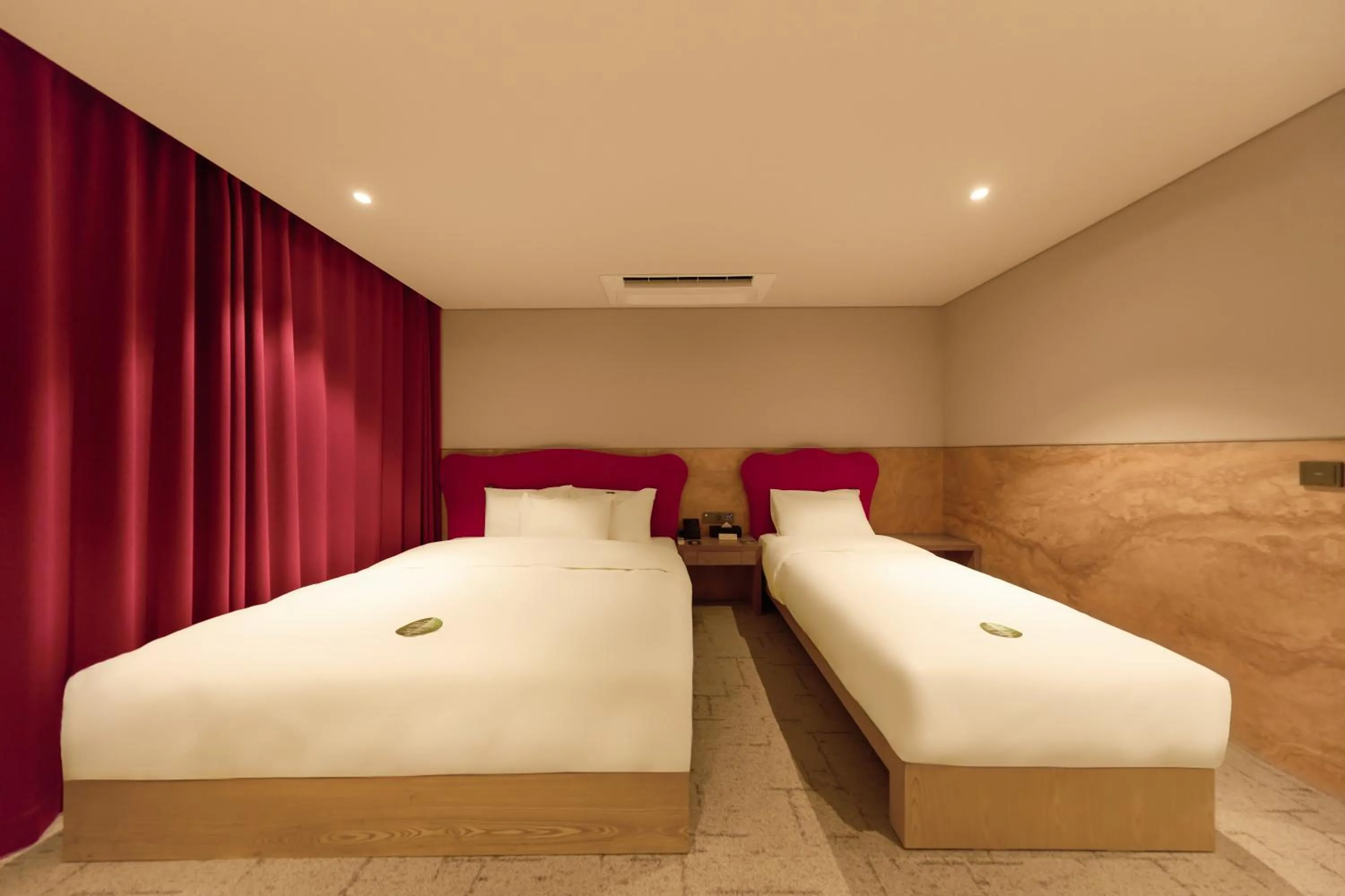 Photo of the whole room, Bed in Capace Hotel Gangnam