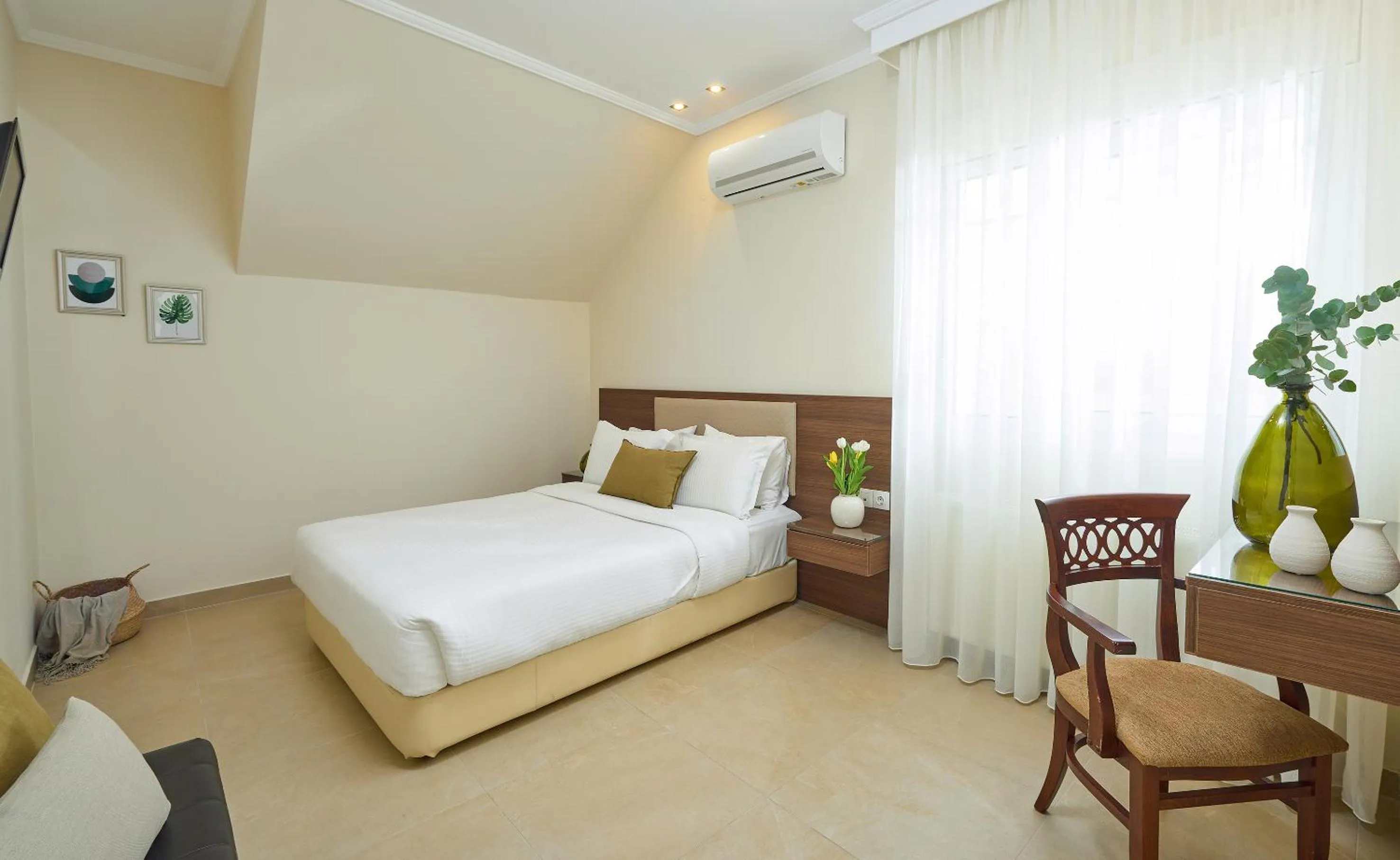 Bed in Filippos Hotel