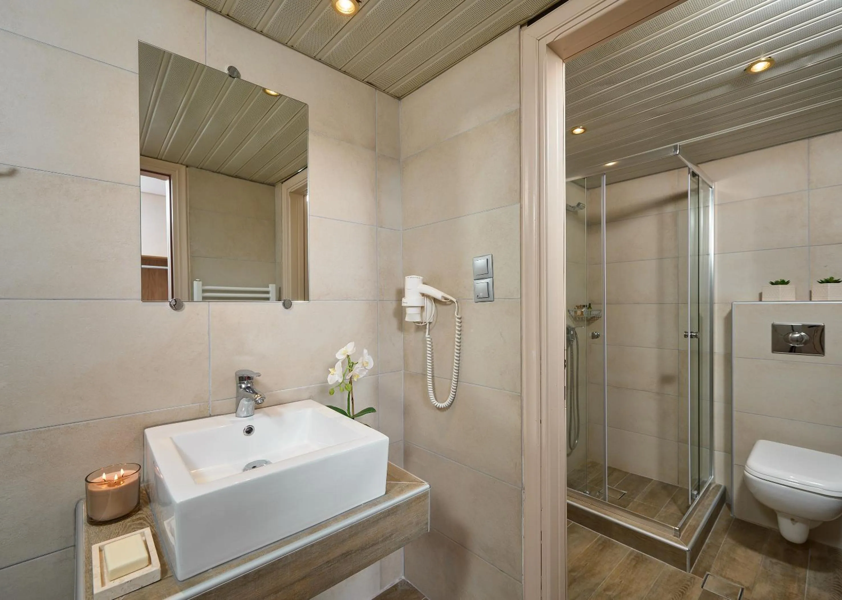 Shower in Filippos Hotel