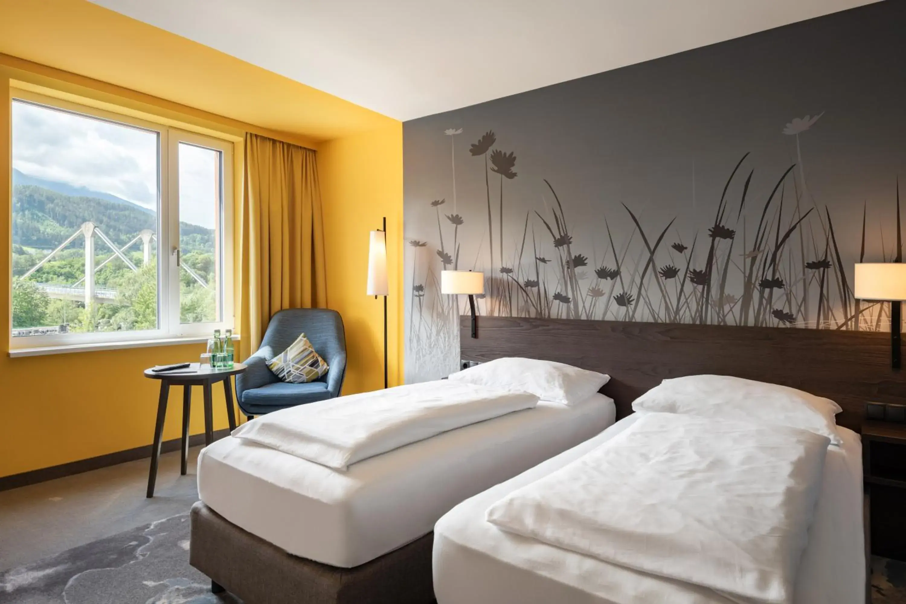 Family Room with Mountain View in Hwest Hotel Family Room with Mountain View in Hwest Hotel