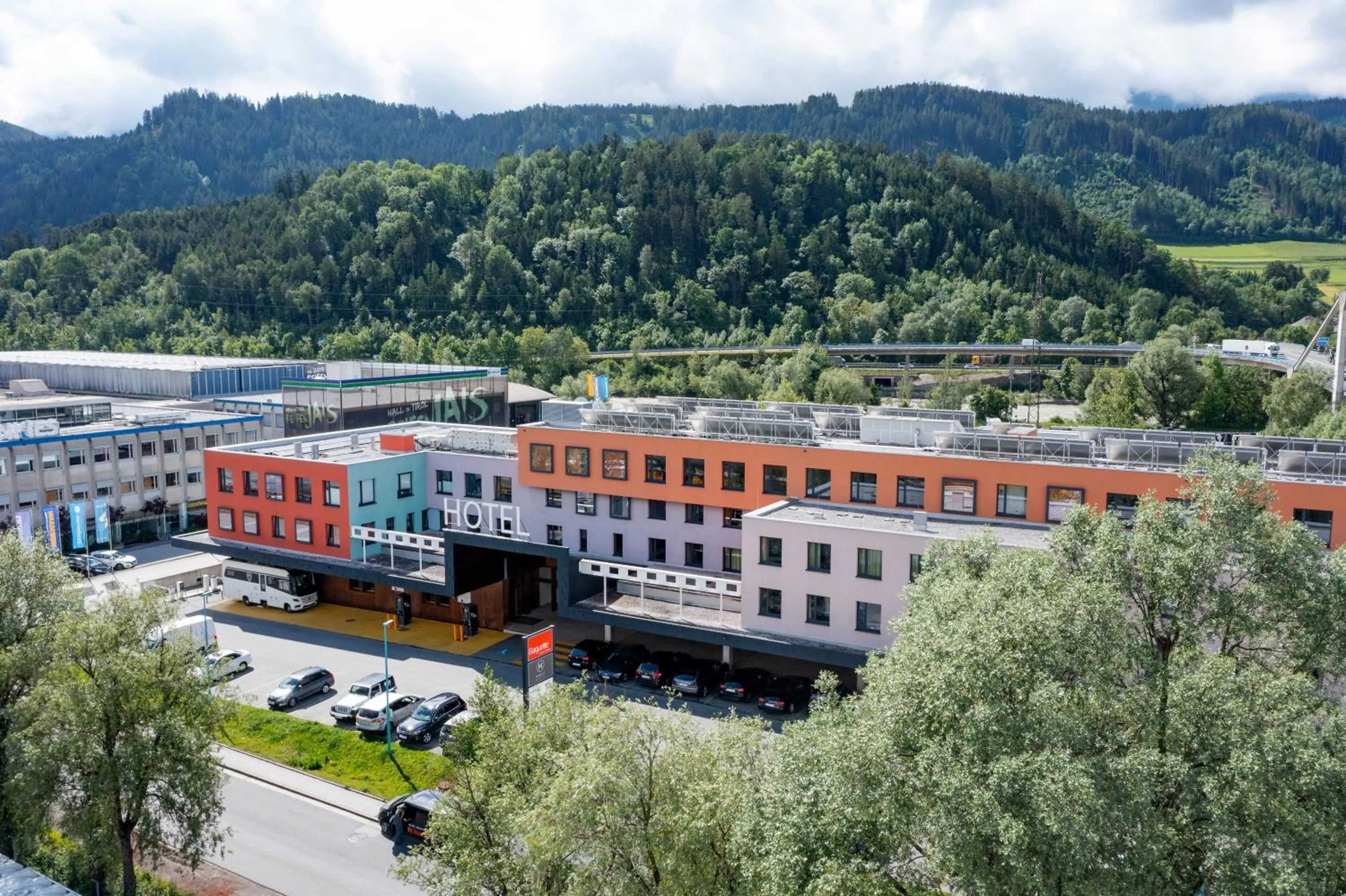 Property building in Hwest Hotel