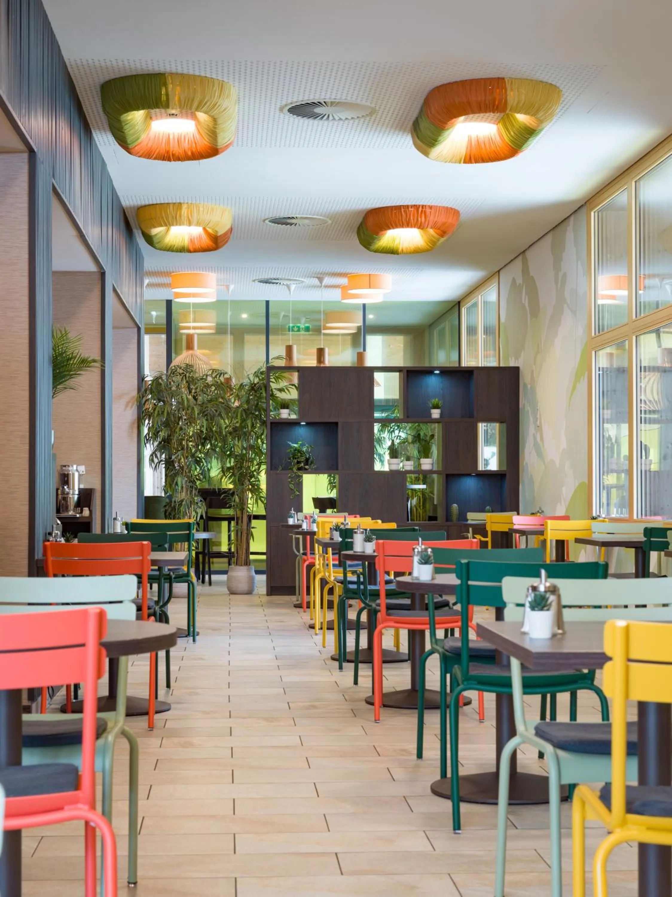 Breakfast in Hwest Hotel