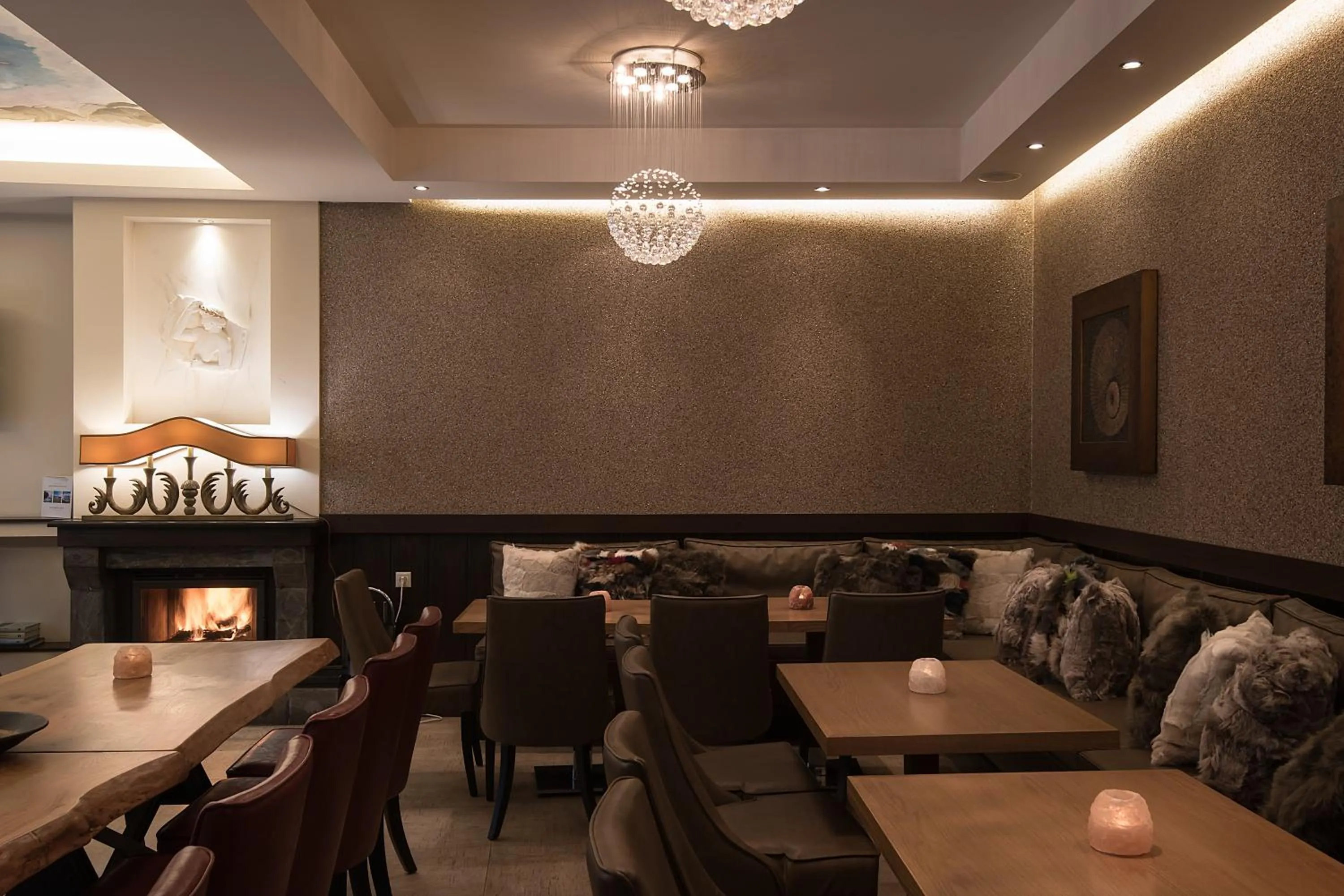 Lounge or bar in Kentrikon Hotel