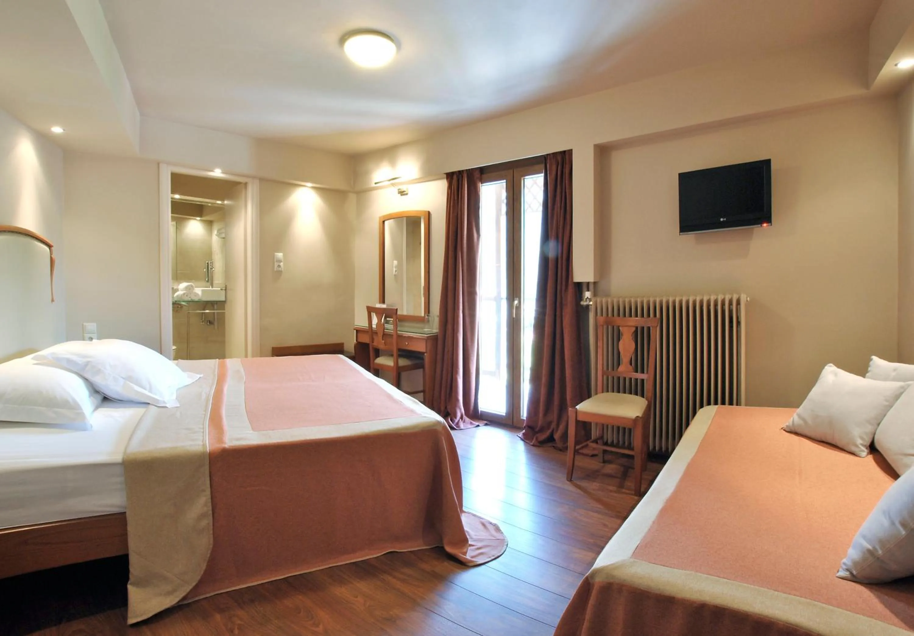 Other, Bed in Kentrikon Hotel