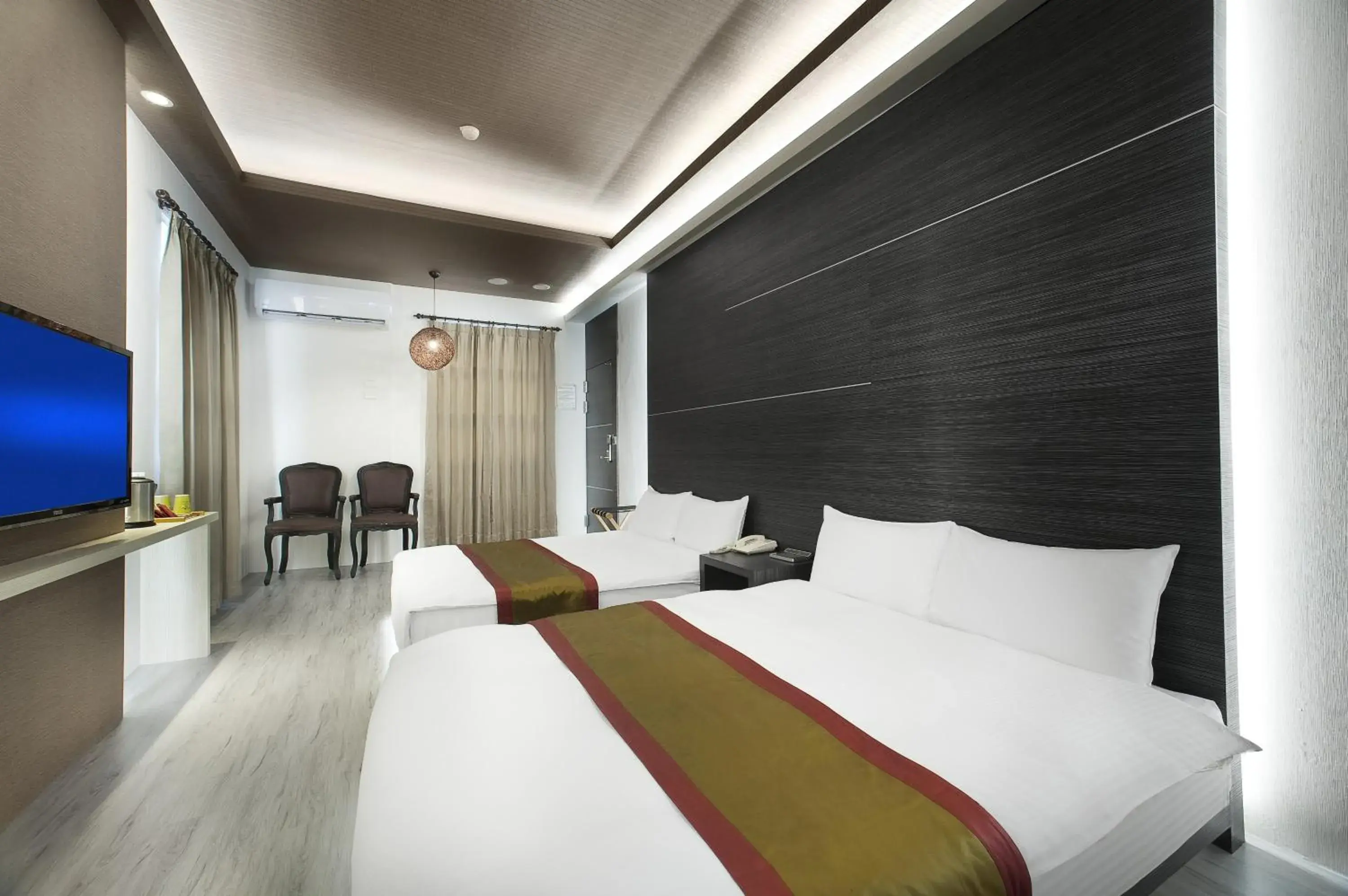 Bed in One Fukun Hotel Bed in One Fukun Hotel