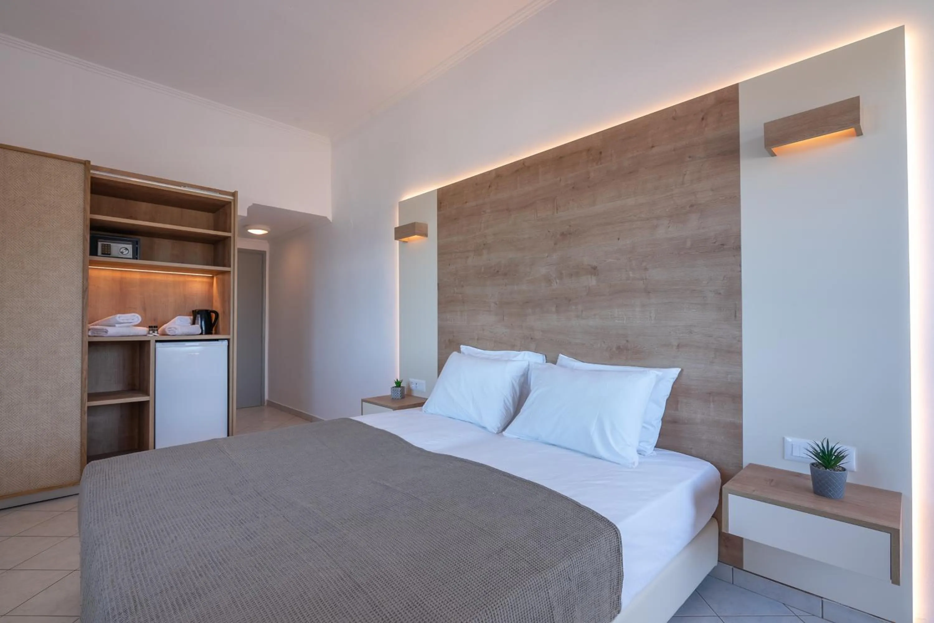 Bed in Galini Beach Hotel