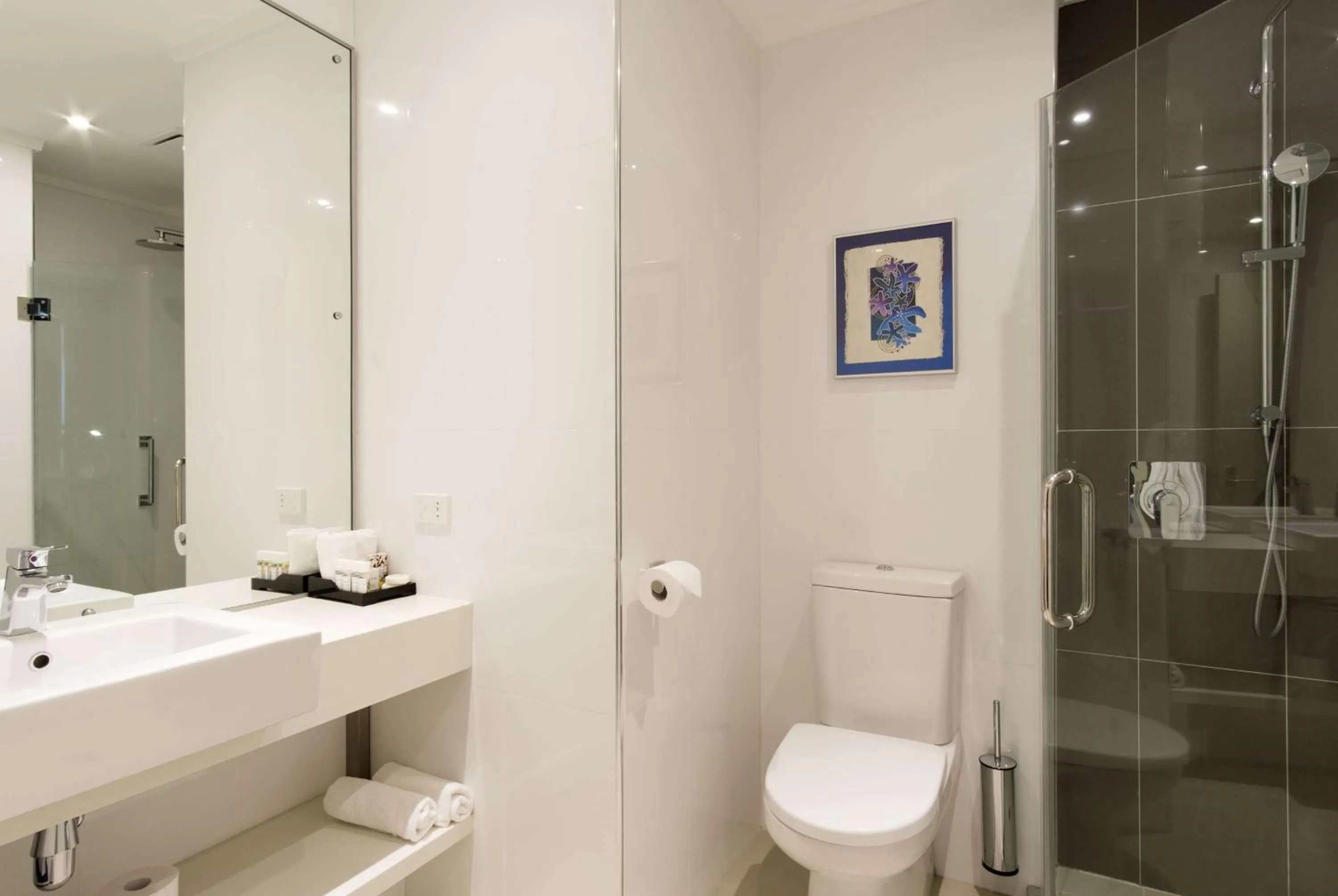 Bathroom in Ramada Suites by Wyndham Wailoaloa Beach Fiji