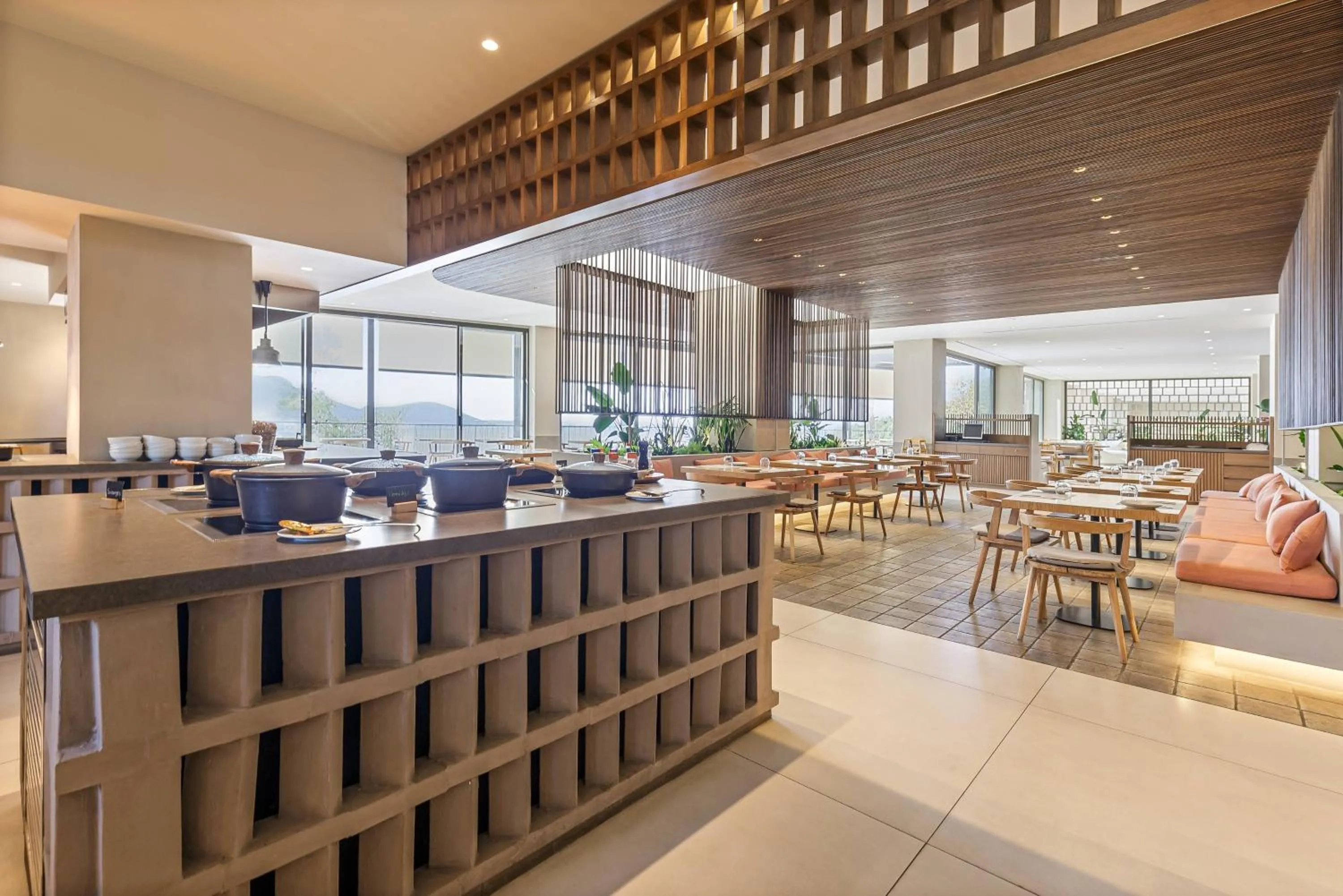 Restaurant/places to eat in Akrotiri Beach Resort Hotel - Adult Friendly