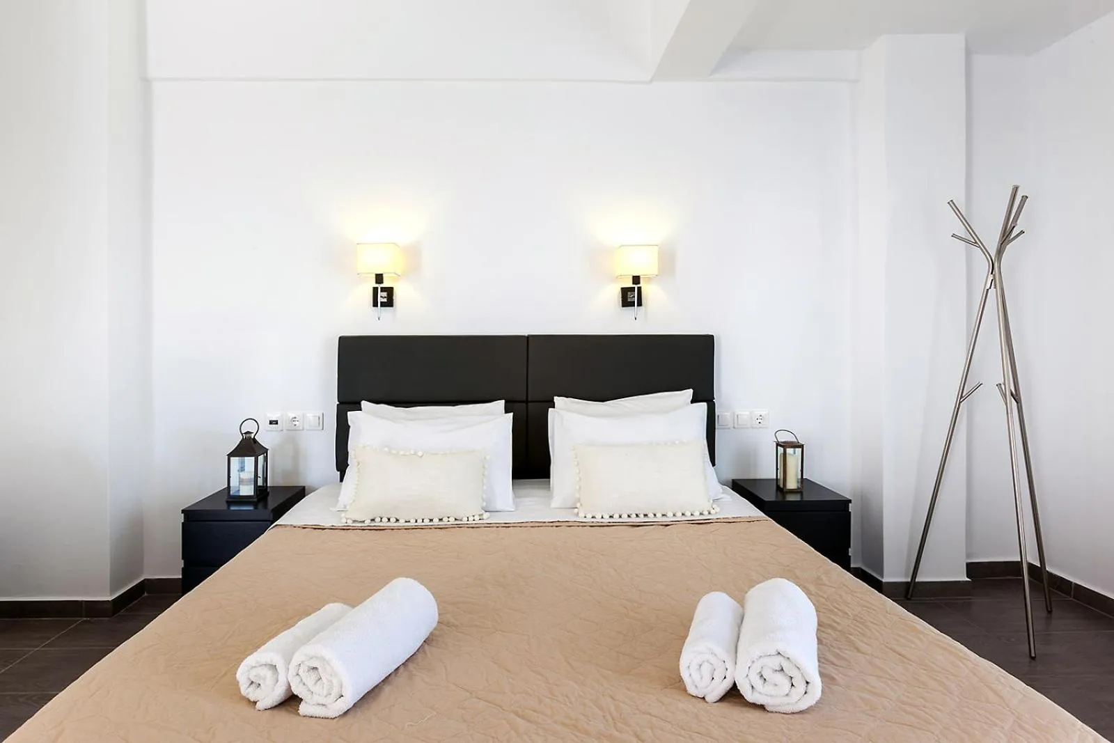 Memories Beach Hotel