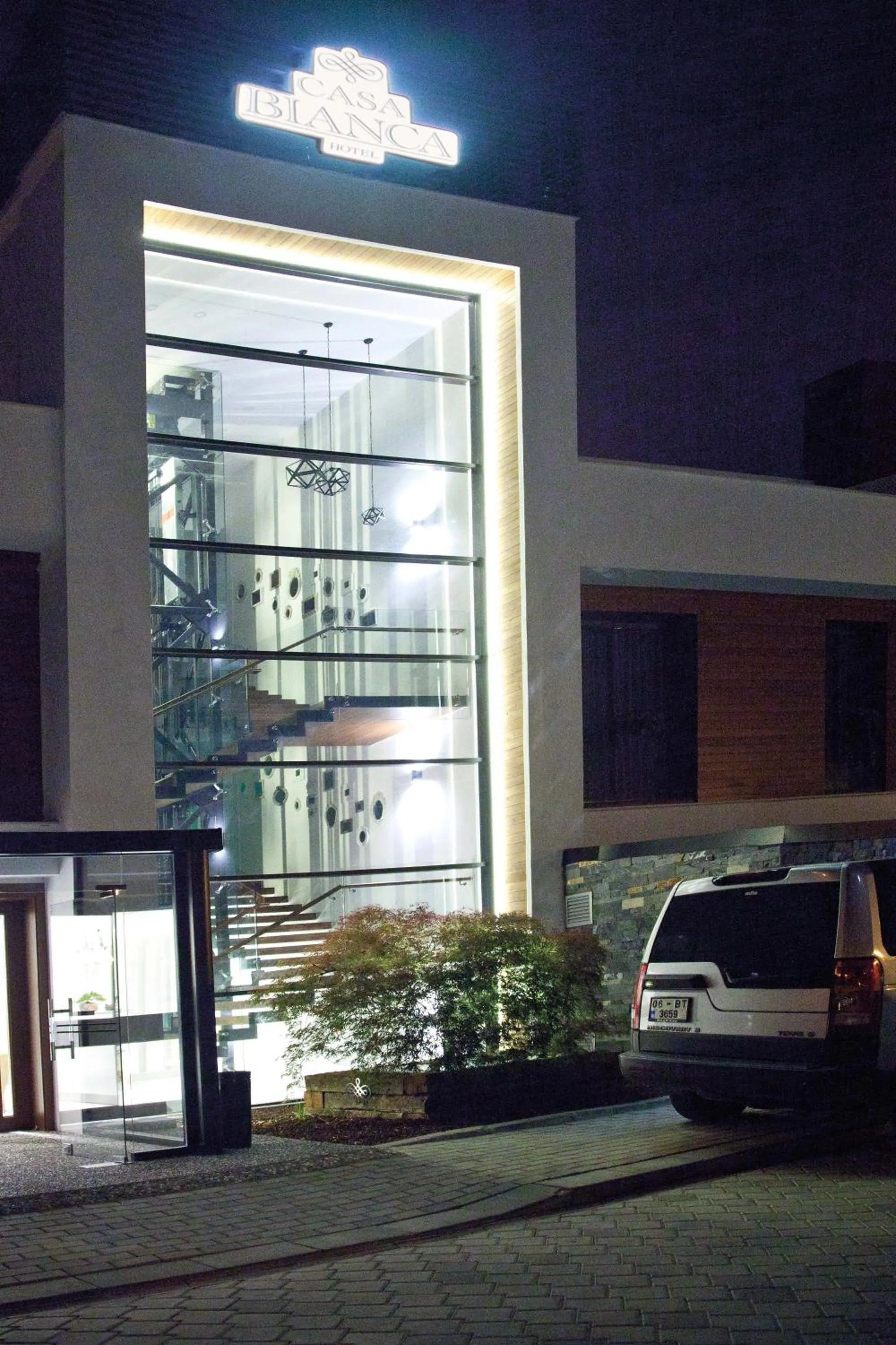 Facade/entrance in Casa Bianca Hotel