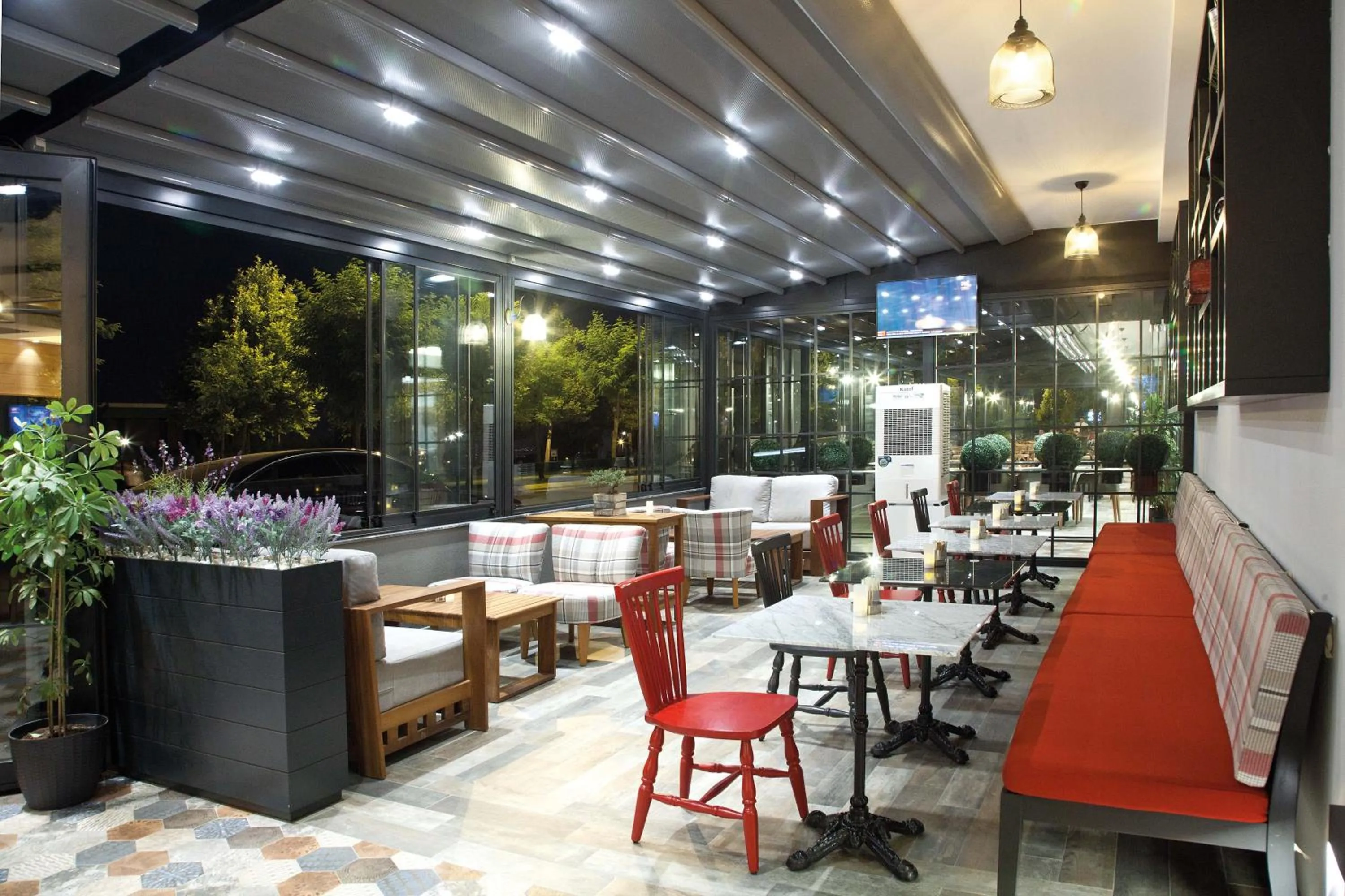 Patio in Casa Bianca Hotel