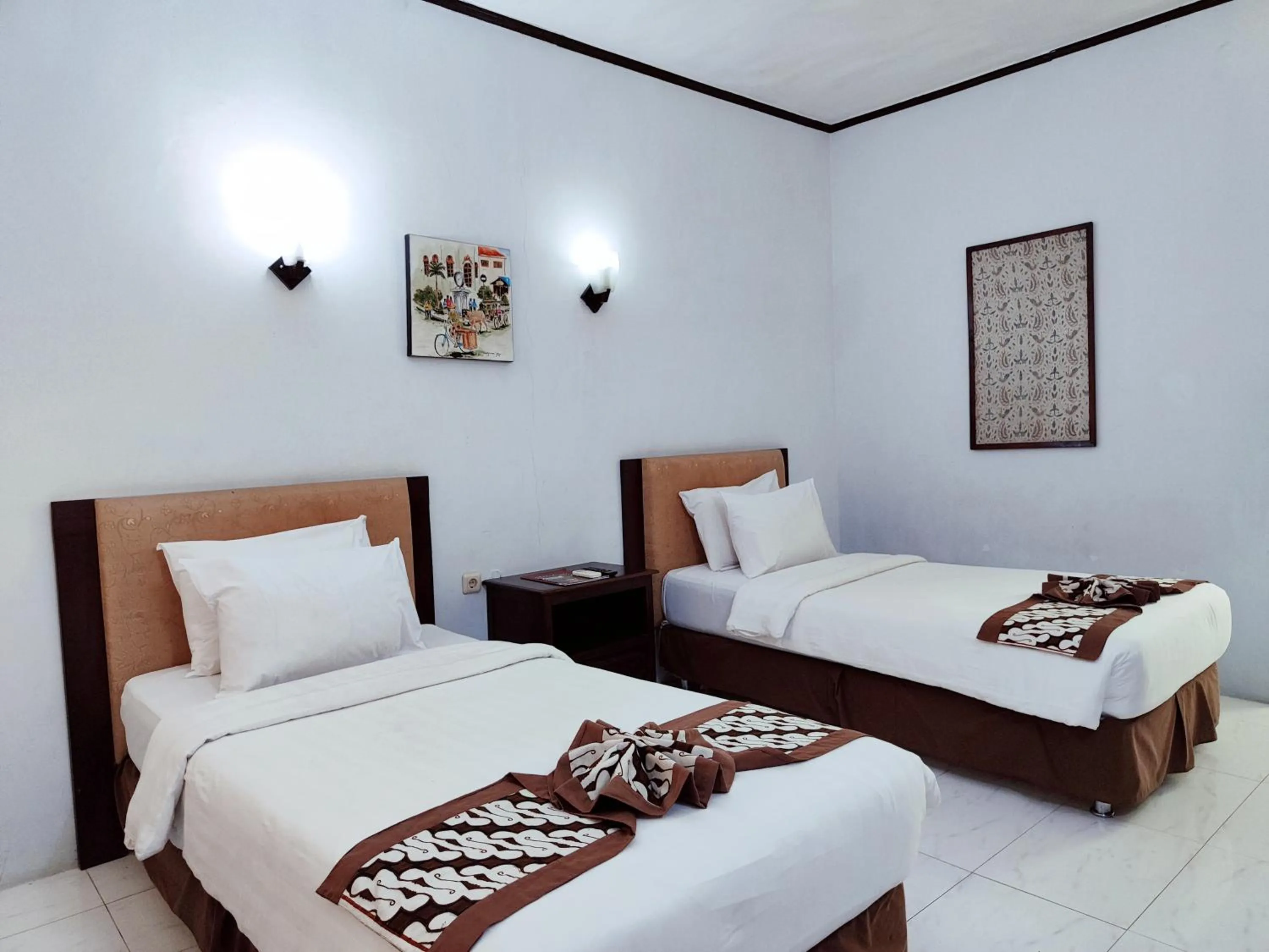 Bed in Paku Mas Hotel