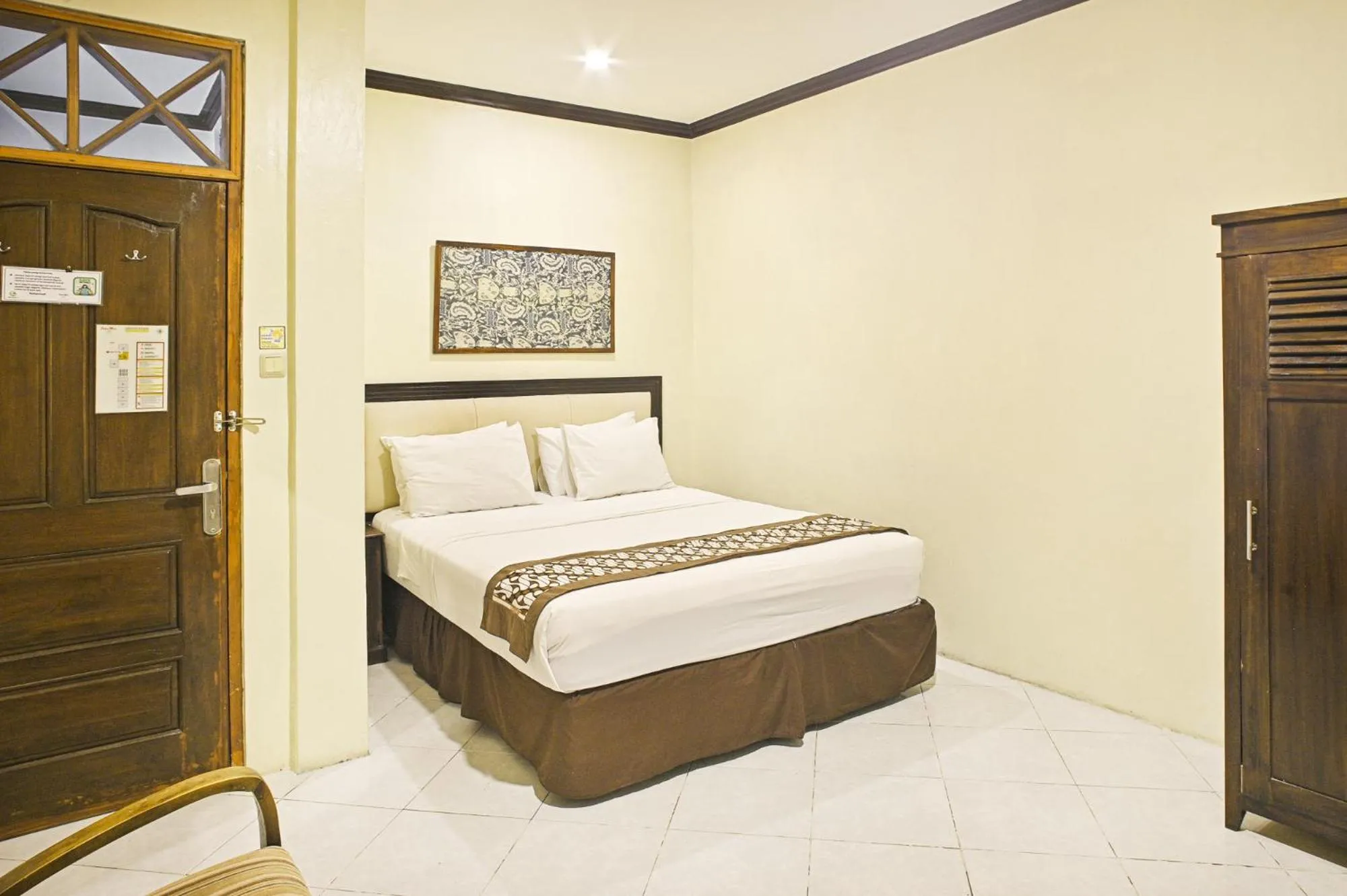 Bedroom, Bed in Paku Mas Hotel