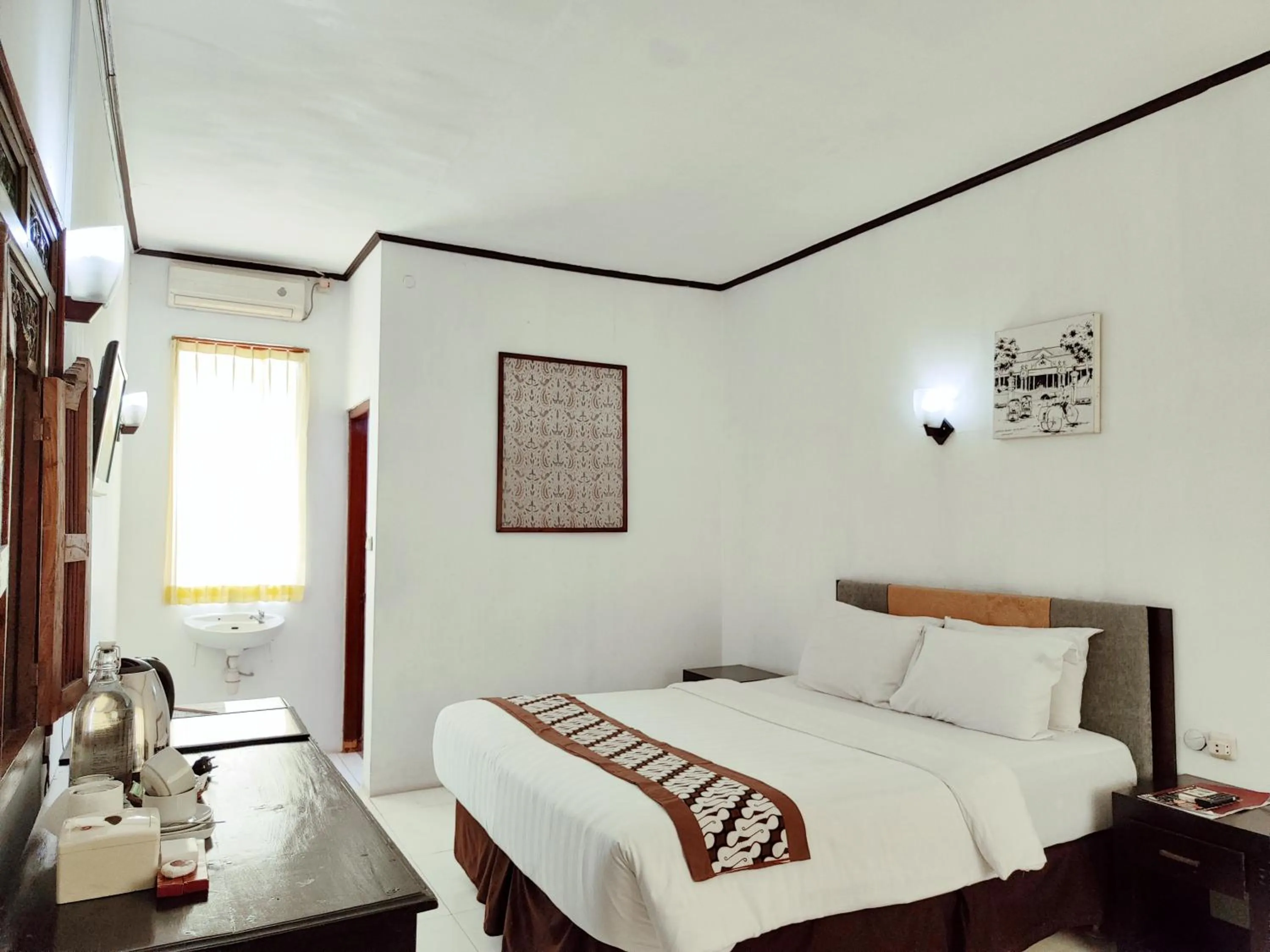 Bed in Paku Mas Hotel