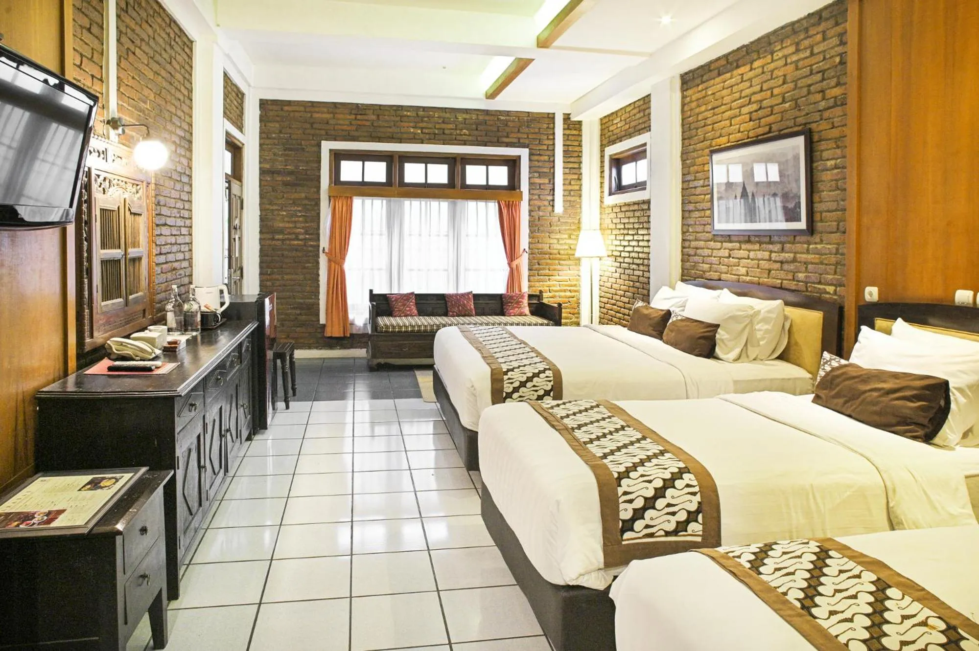 Bedroom in Paku Mas Hotel